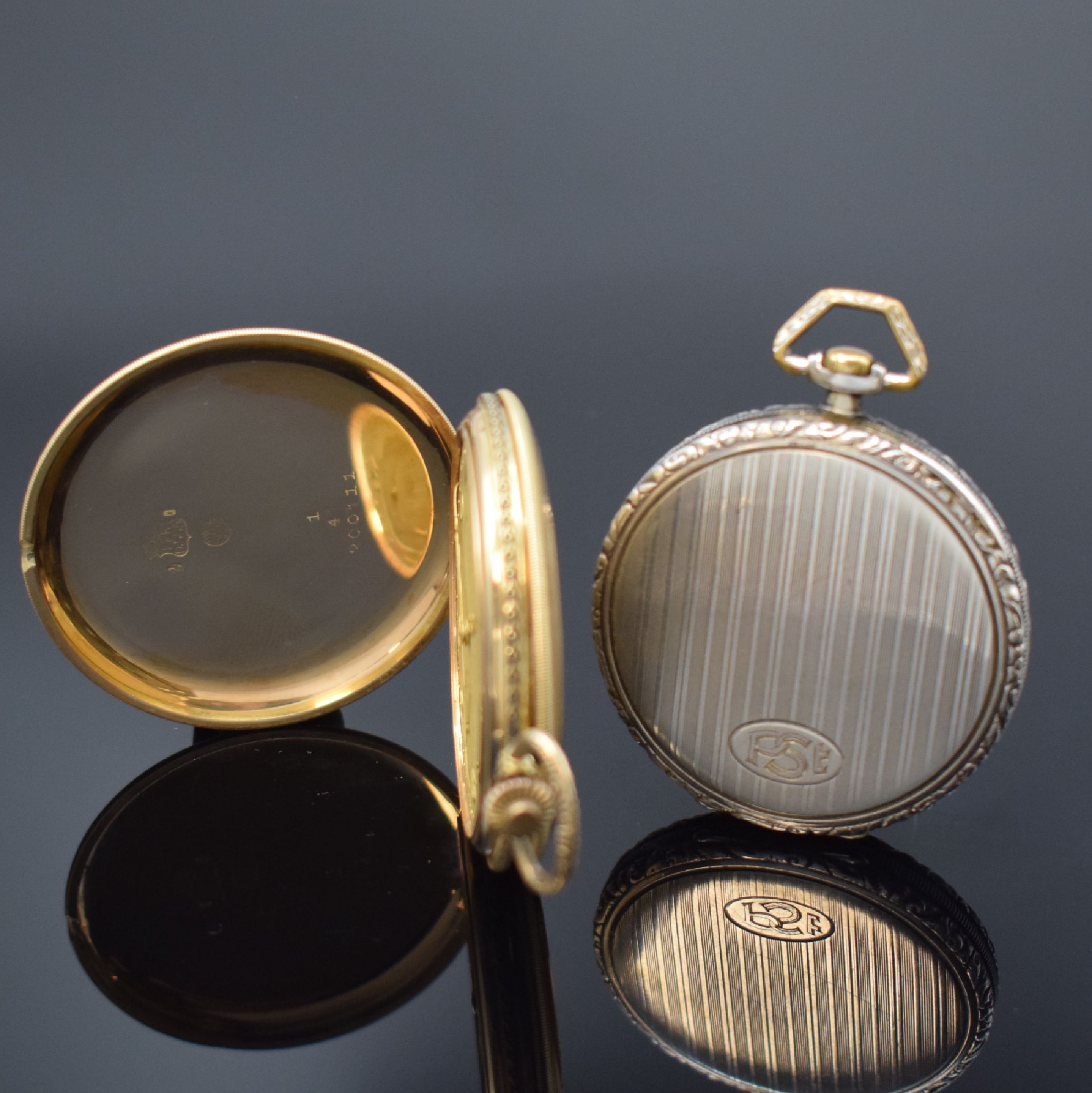 Detail c: OMEGA Taschenuhr in 900er Silber und eine Savonette in GG 585/000, Schweiz um 1925, 1) Omega grav. Geh., Rückdeckel m. Monogramm, Zifferbl. mittig ...