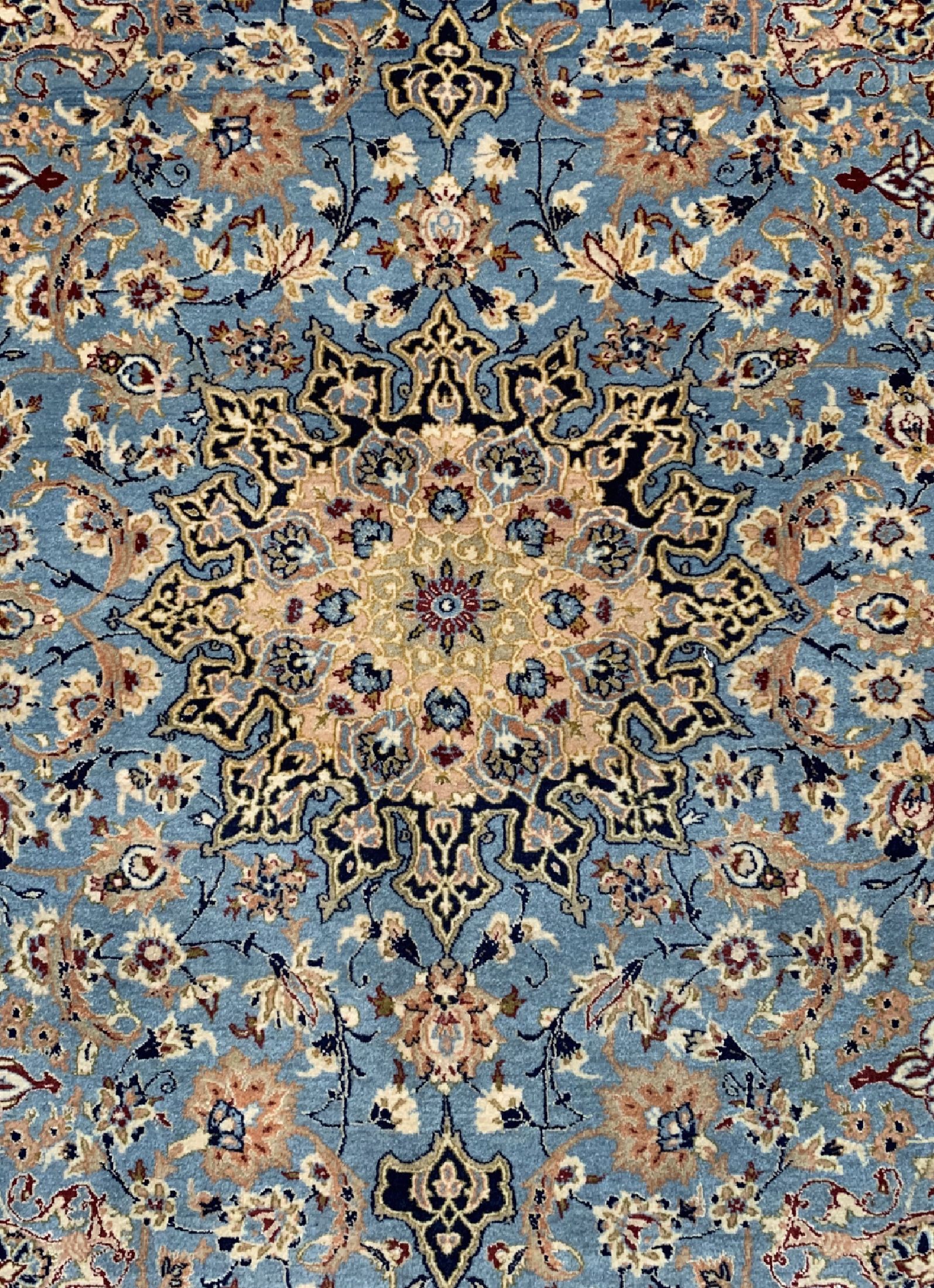 Detail c: Esfahan fein, Persien, ca. 50 Jahre, Korkwolle auf Seide, ca. 159 x 100 cm, EHZ: 2