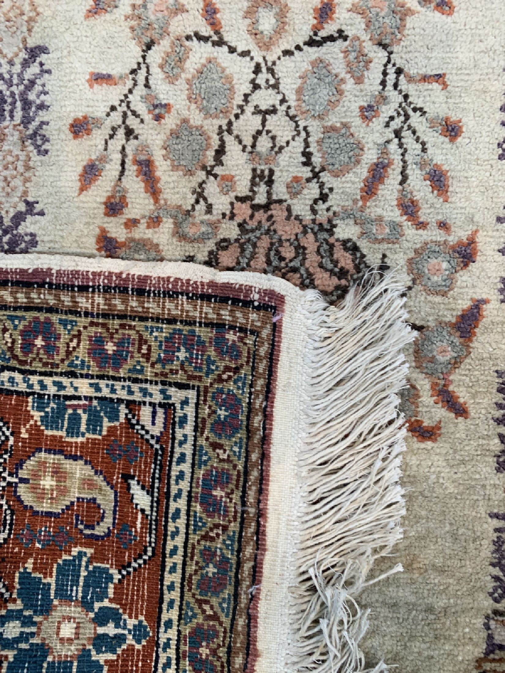 Detail c: Lot aus 2 Kayseri, Türkei, ca. 50 Jahre, merzerisierte Baumwolle, ca. 140 x 90 cm, EHZ:2, reinigungsbedürftig