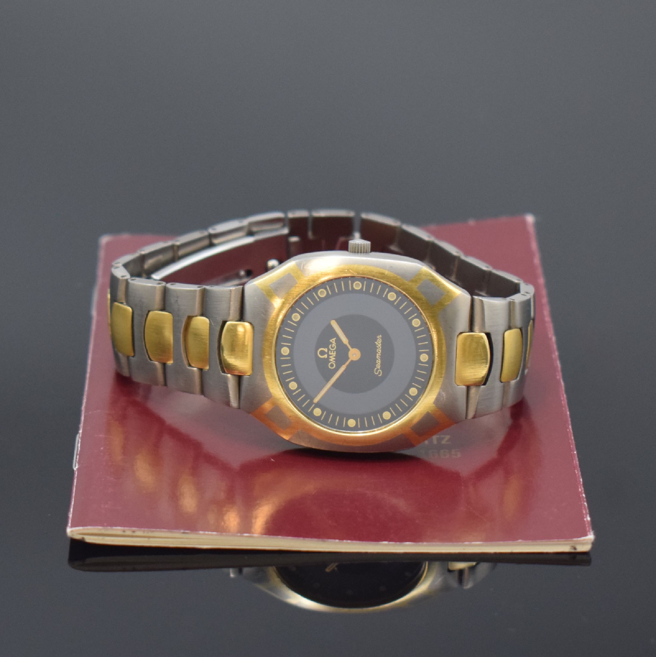 Detail f: OMEGA Seamaster Polaris Herrenarmbanduhr mit Multifunktionsanzeige, Schweiz um 1990, quarz mit Digital- u. analoger Anzeige, Titangeh. teils m. Gold ...