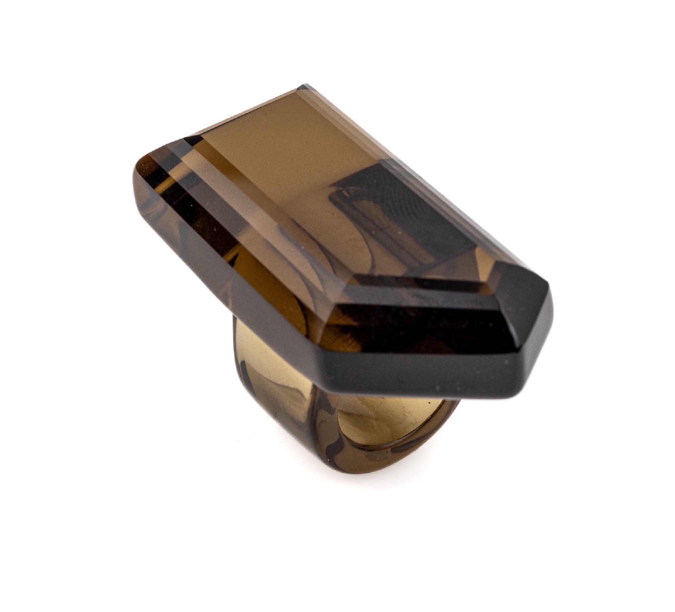 Exklusiver Edelsteinring, aus einem Stück Rohstein gefertigt, Rauchquarz, feine Farbe und Qualität, Fantasieschliff, schwierige Arbeit, ca. 49.5 ...