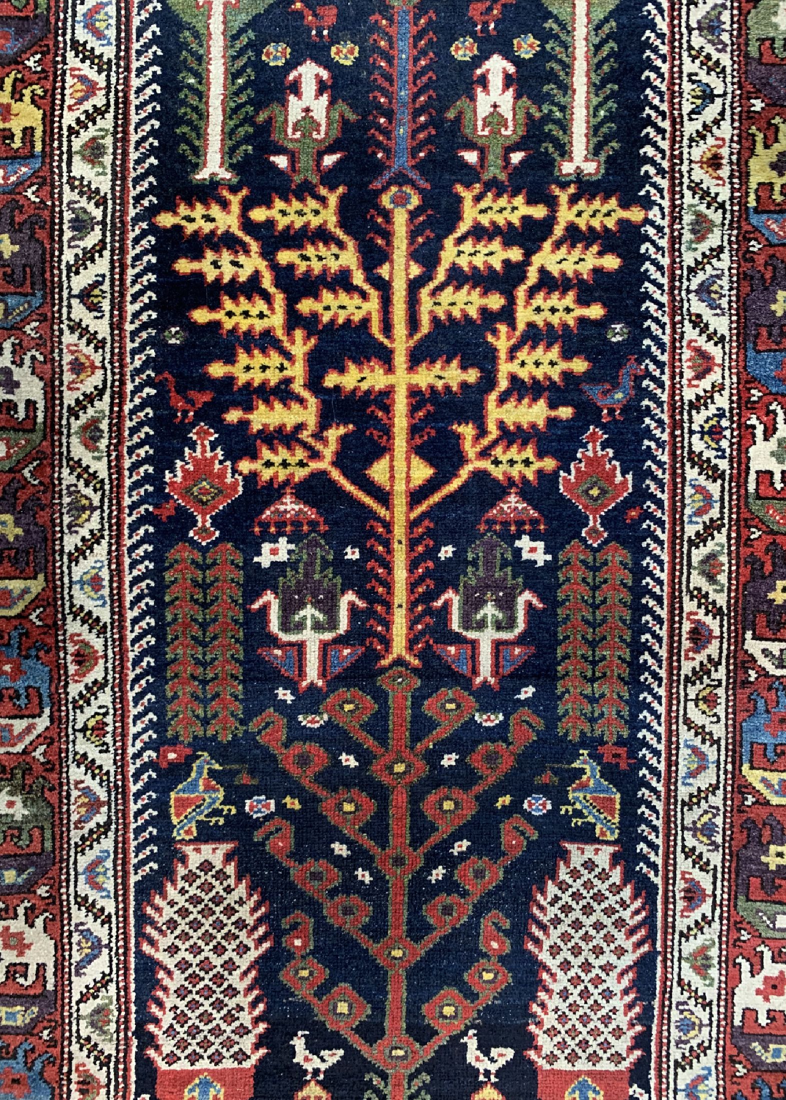 Detail c: Kurdi Dorfteppich, Persien, um 1910/1920, Wolle auf Wolle, ca. 306 x 113 cm, EHZ: 2