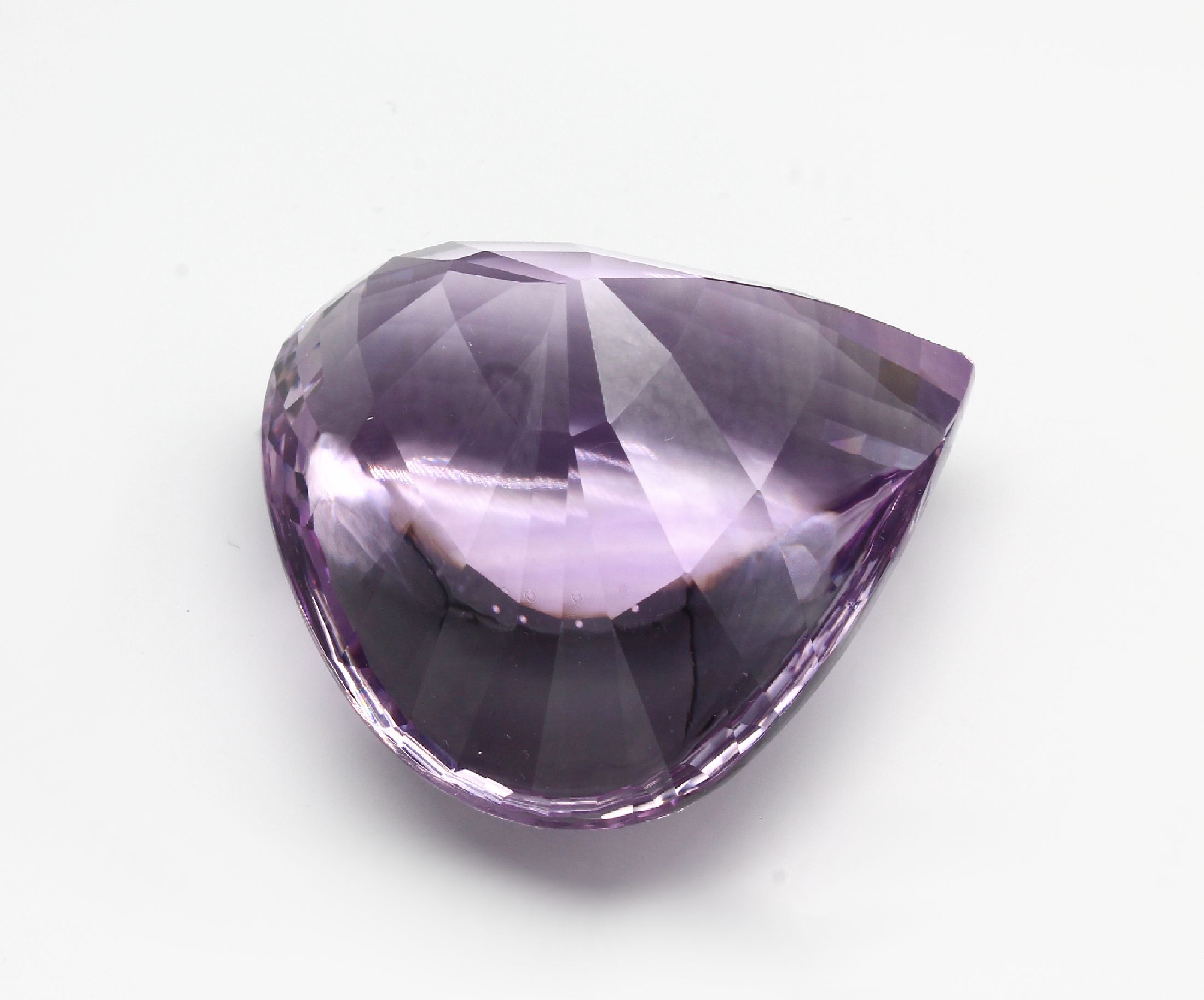 Detail a: Amethyst, Herzform, feinste Qualität und Farbe, Schmuck- und Sammlerobjekt, ca. 107.5 g, ca. 537.5 ct, ca. 57 x 57 mm, Unikat, Handarbeit, feinste ...