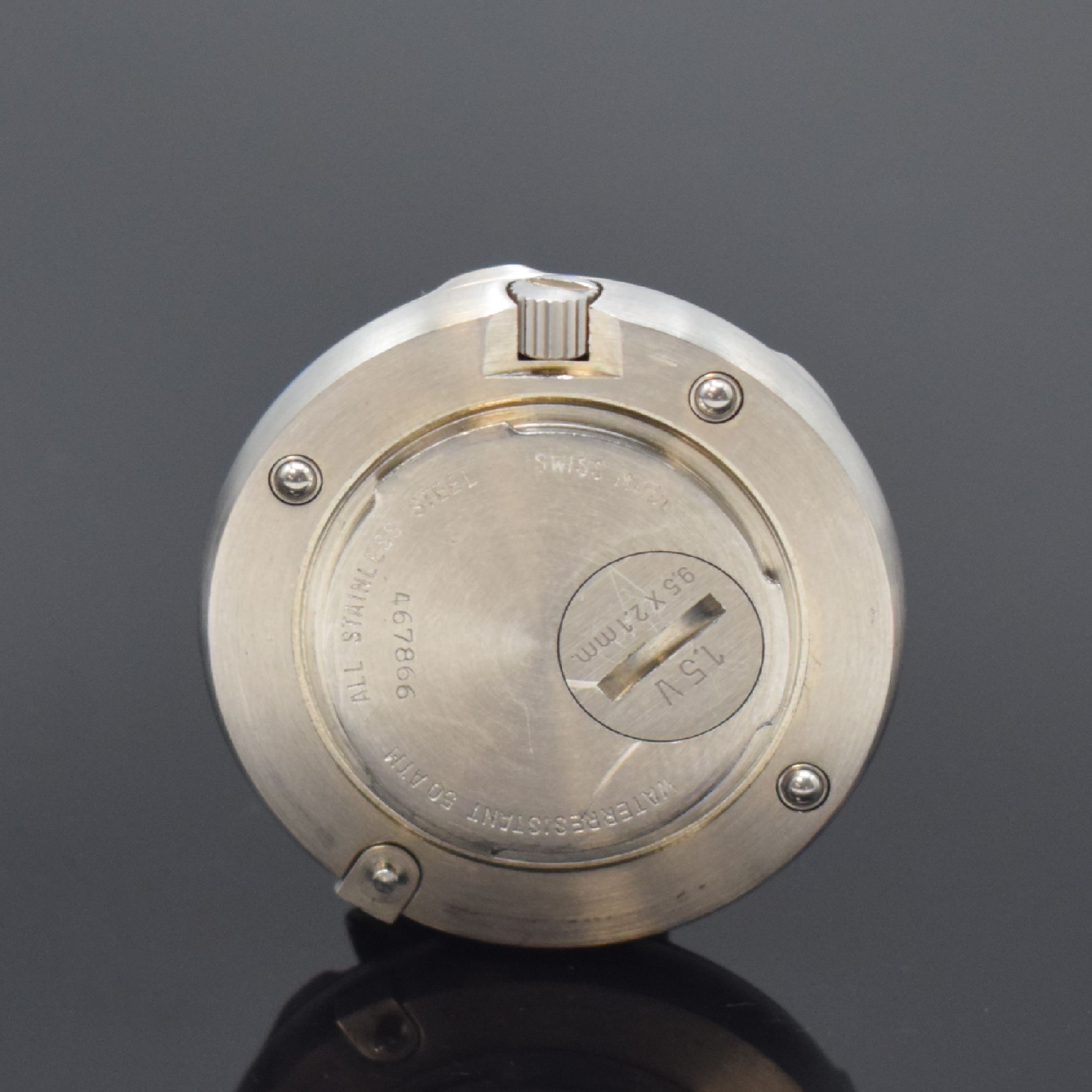 Detail e: DELMA seltene Taucherarmbanduhr in Stahl, Schweiz um 1980, quarz, 2-teil. Monocoque-Geh. m. Bajonette-Befestigung im Band integr., eins. drehb. ...