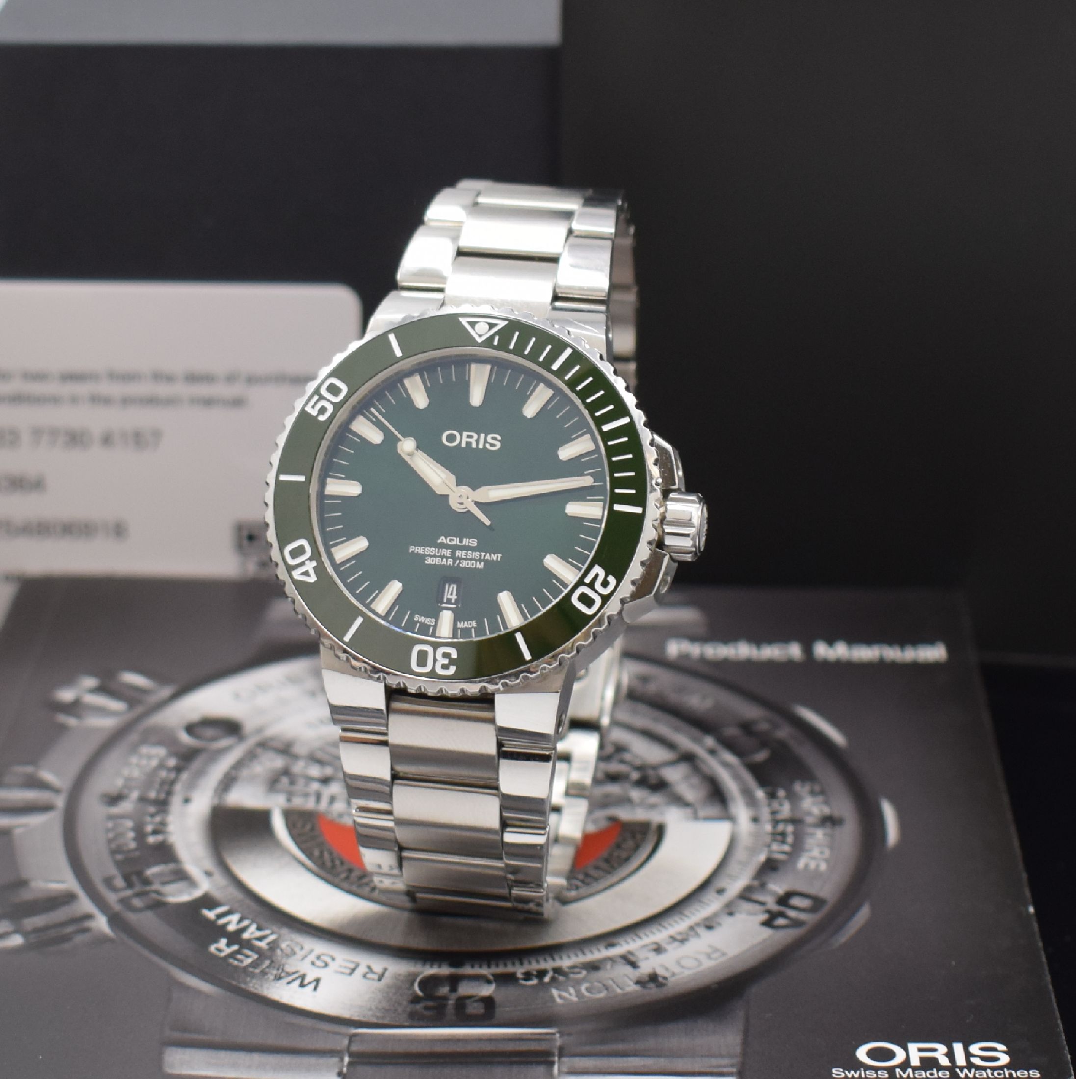ORIS Aquis Herrenarmbanduhr in Edelstahl Referenz 0173377304157, Schweiz um 2018, Automatik, beids. vergl. Geh. inkl. Gliederband mit Faltschl., ...
