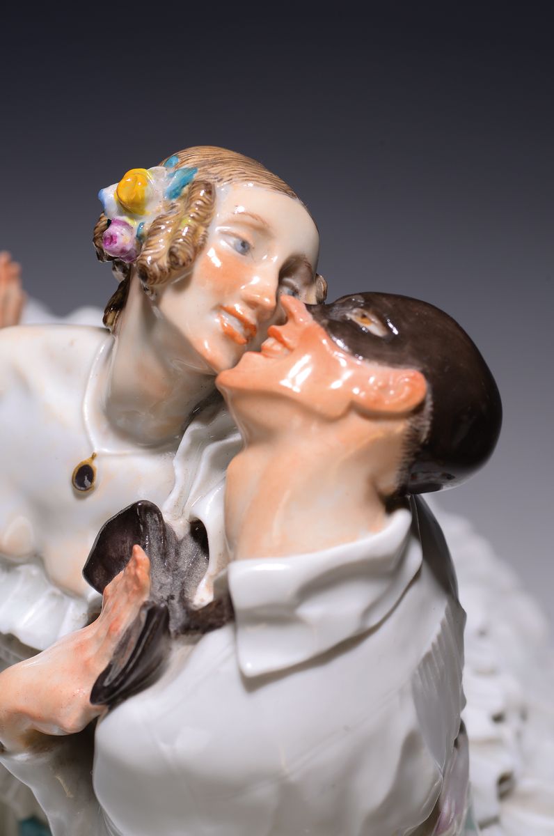 Detail d: Porzellangruppe, Meissen, 20/30er Jahre, Entwurf Paul Scheurich von 1913, Ausformung 20/30er Jahre, Harlekin und Kolumbine aus dem Russischen ...