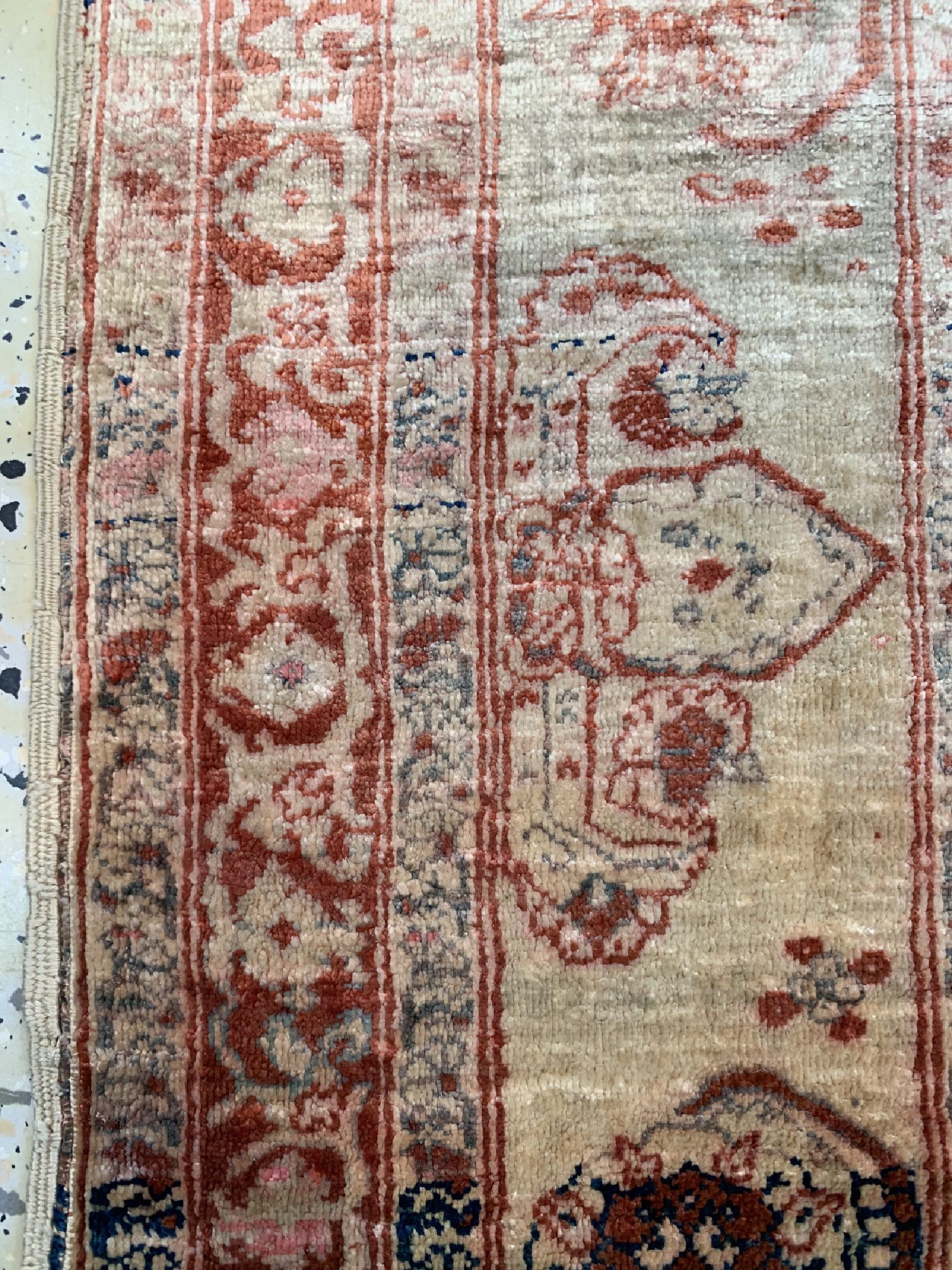 Detail c: Täbriz Seide antik, Persien, 19.Jhd, reine Naturseide, ca. 175 x 125 cm, EHZ: 2-3