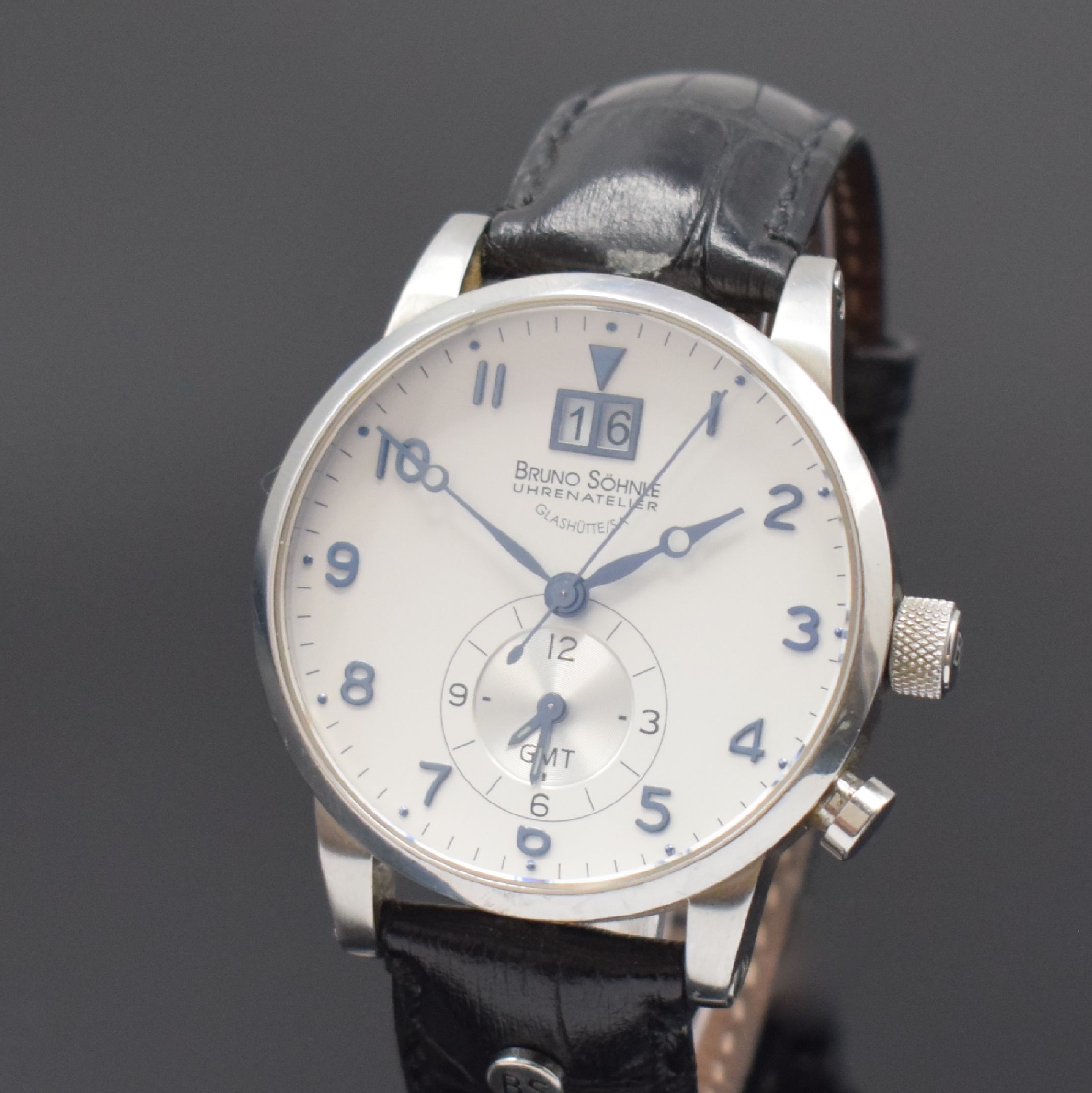 Detail a: BRUNO SÖHNLE Armbanduhr Milano GMT, Edelstahlgeh. inkl. orig. Lederband m. dopp. Faltschl., quarz, Boden verschr., silb. Zifferbl., gebl. Zeiger, ...
