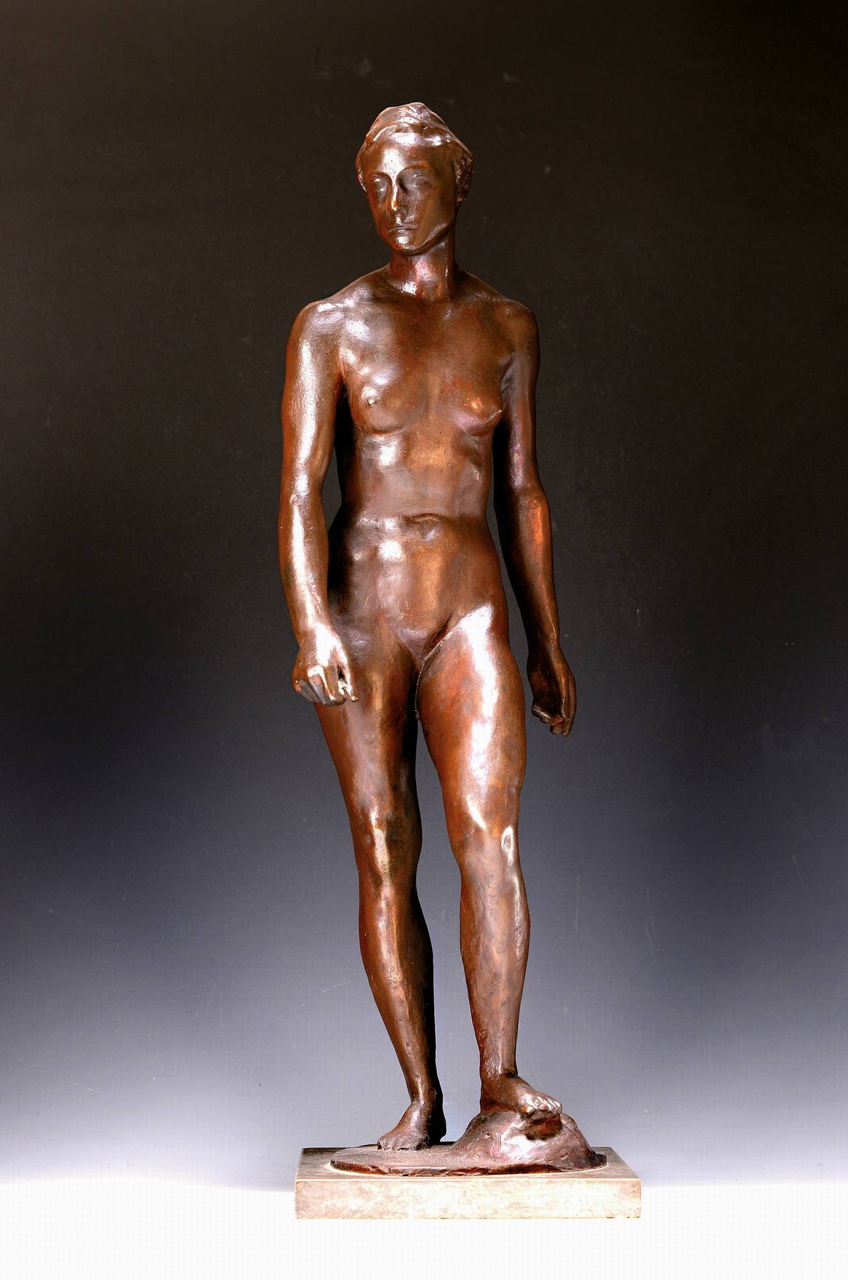 Detail e: Richard Scheibe, 1879 Chemnitz-1964 Berlin, Die Aufsteigende, Bronze von 1945, patiniert, Gießerstempel H. Noack Berlin-Friedenau, signiert R.Sch. ...