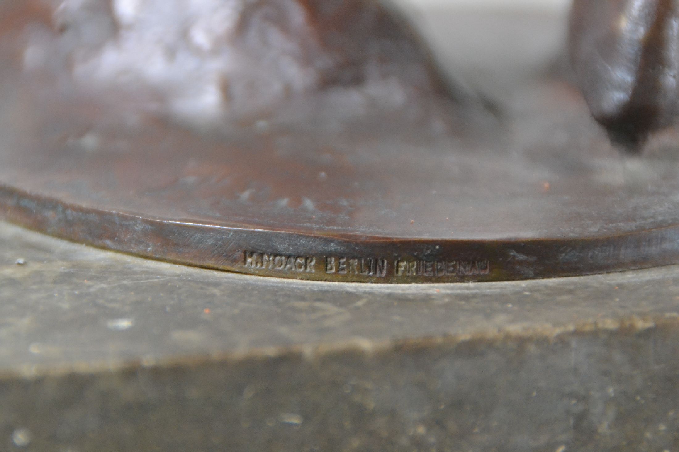 Detail i: Richard Scheibe, 1879 Chemnitz-1964 Berlin, Die Aufsteigende, Bronze von 1945, patiniert, Gießerstempel H. Noack Berlin-Friedenau, signiert R.Sch. ...