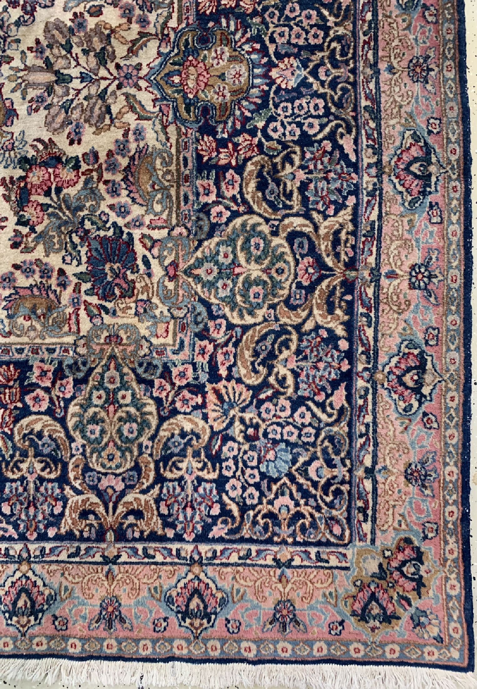 Detail a: Antiker Kerman Lawar, Persien, um 1900, Wolle auf Baumwolle, ca. 437 x 300 cm, Reinigungsbedürftig, EHZ: 2