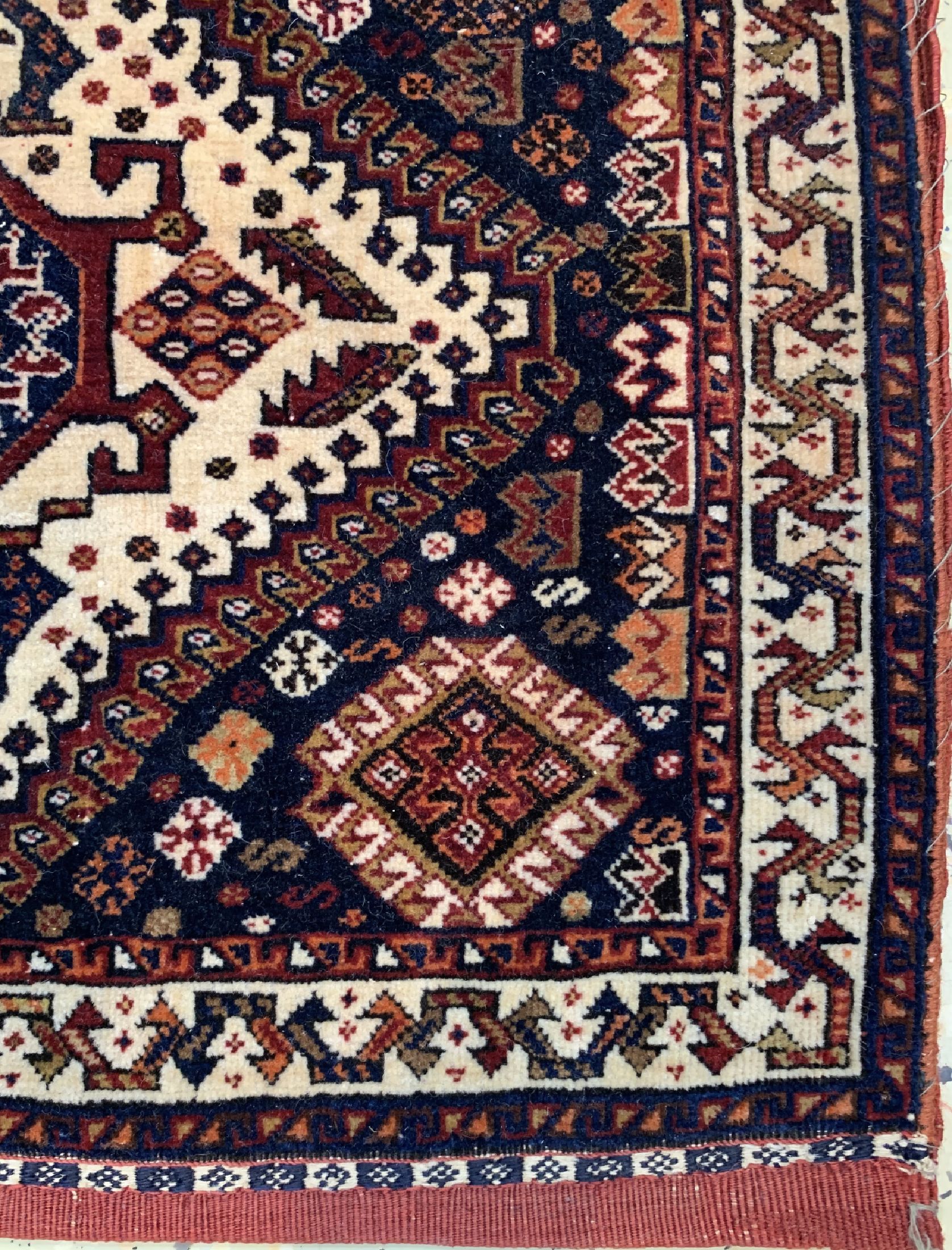 Detail a: 1 paar Ghaschgai Taschen, Persien, um 1920/1930, Wolle auf Wolle, ca. 60 x 58 cm, EHZ: 2