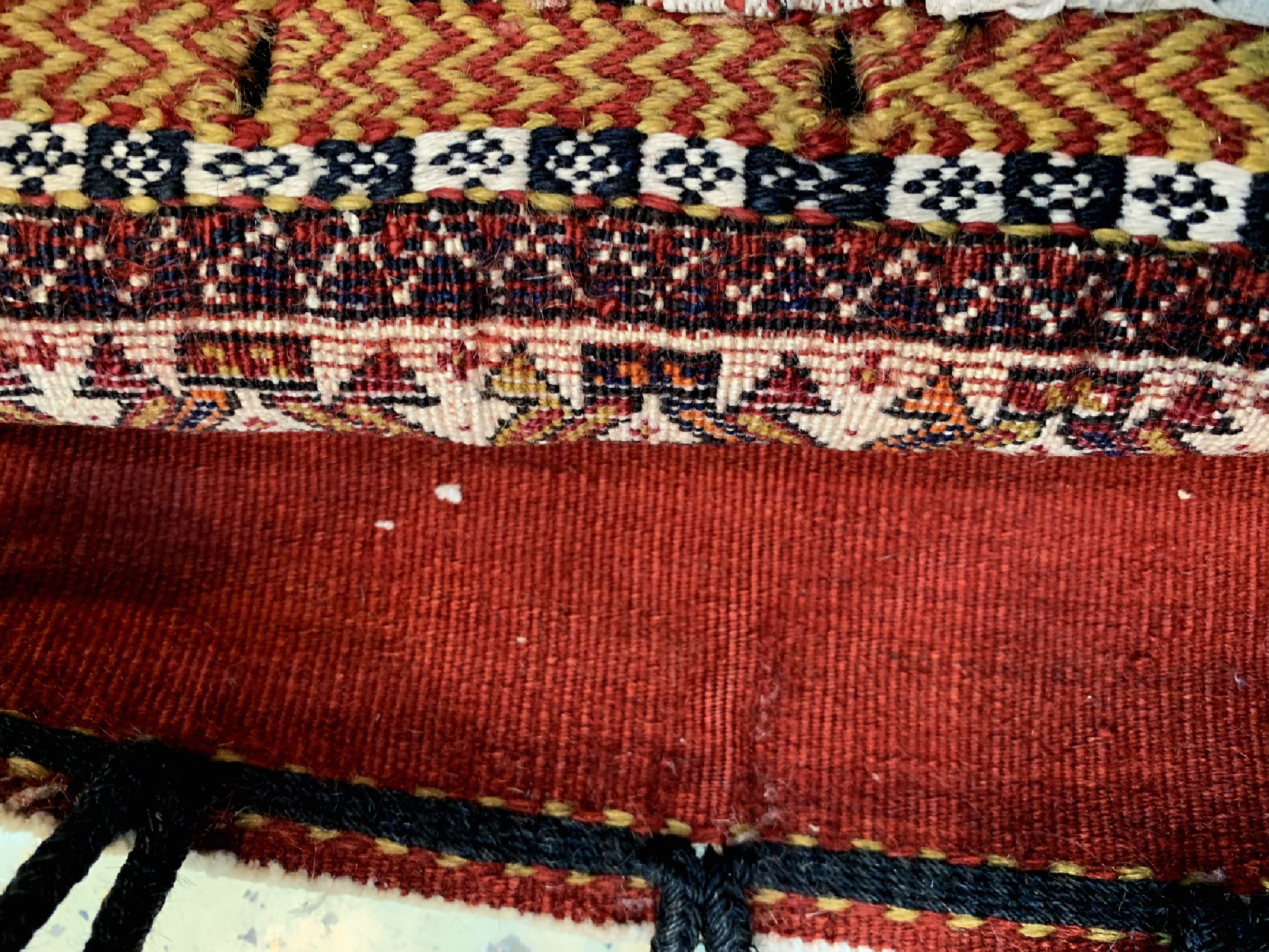 Detail d: 1 paar Ghaschgai Taschen, Persien, um 1920/1930, Wolle auf Wolle, ca. 60 x 58 cm, EHZ: 2