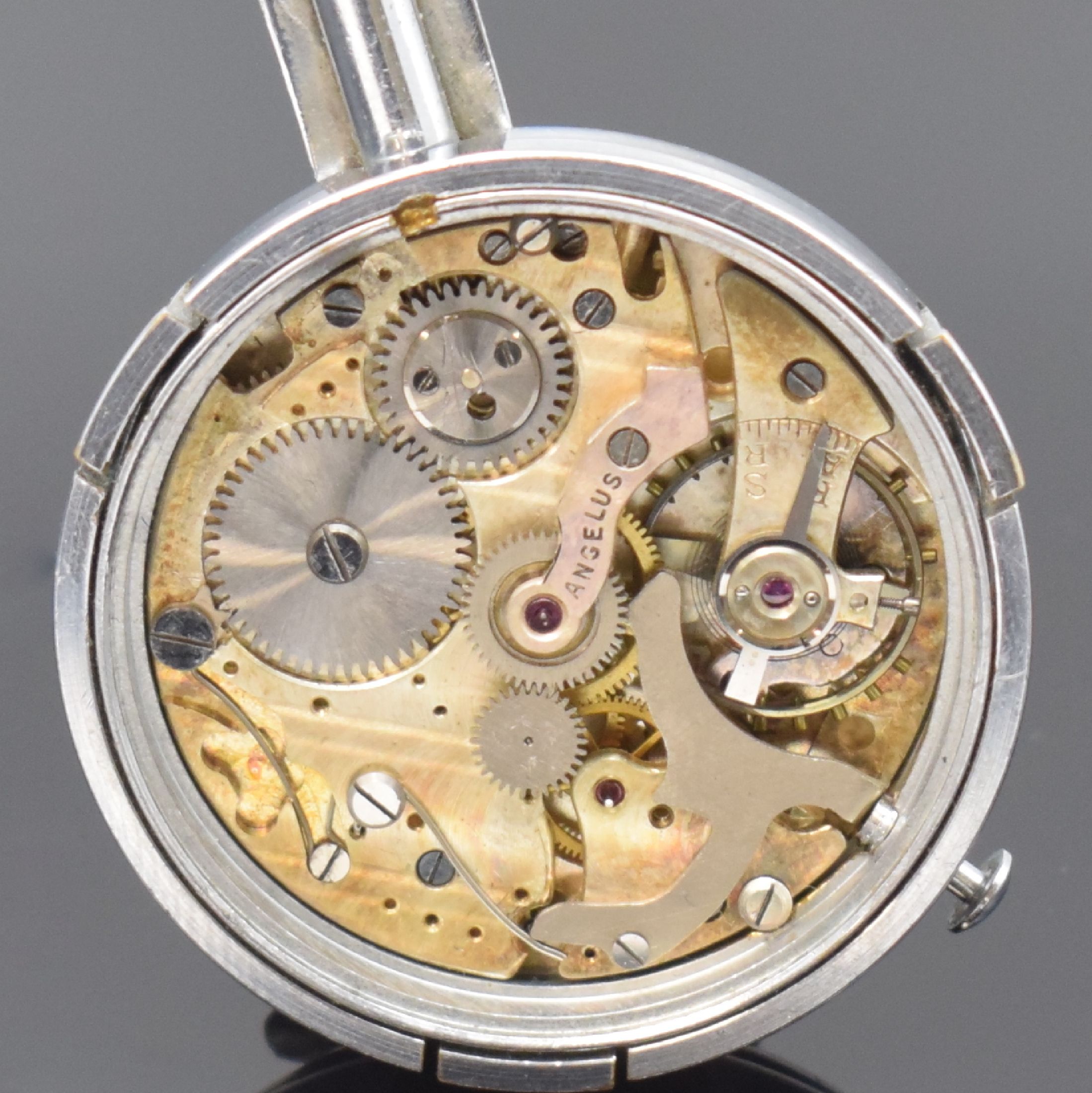 Detail d: ANGELUS / TELECO Einbauuhr mit Minutenzähler- Chronograph, Schweiz um 1945, Handaufzug, verchr. Geh., Aufzug b. 5, silb. Zifferbl., arab. Zahlen, ...