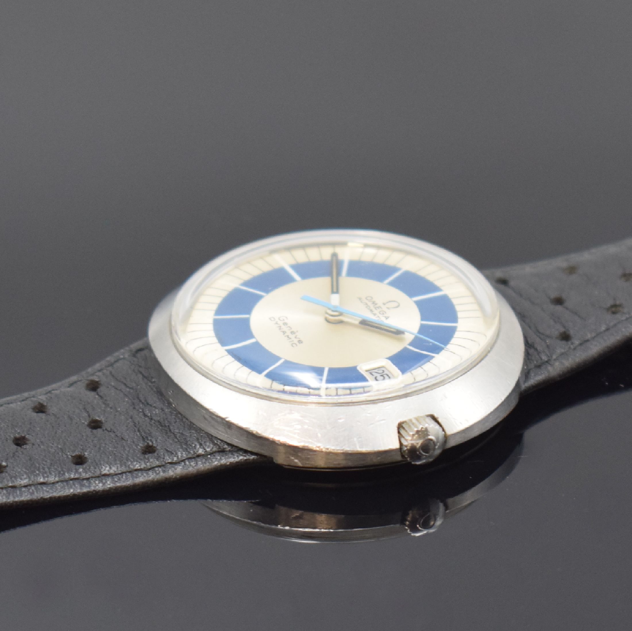 Detail c: OMEGA Dynamic Automatic Herrenarmbanduhr in Stahl/Lederband Referenz 166.039, Schweiz um 1969, Automatik, Monocoque-Geh., orig. Glas u. Krone, silb. ...