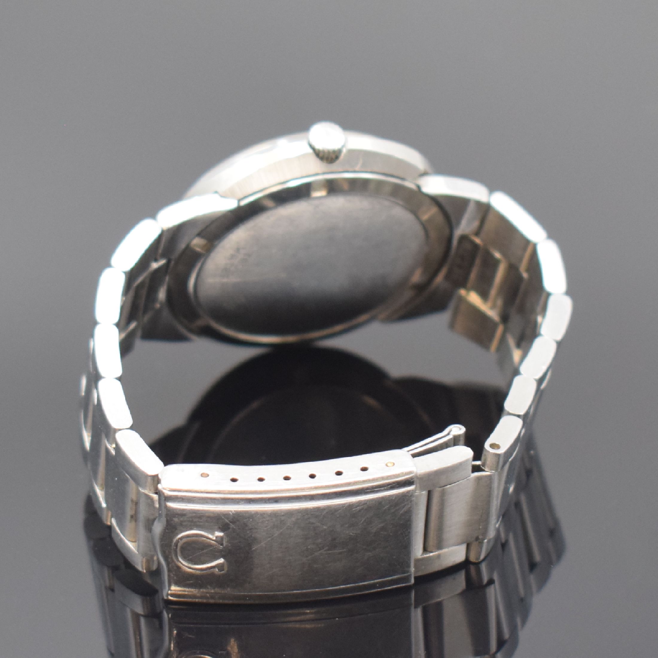 Detail b: OMEGA Dynamic Automatic Herrenarmbanduhr in Stahl/Stahlband Referenz 166.039, Schweiz um 1969, Automatik, Monocoque-Geh., Stahlband Ref. 1153/138, ...
