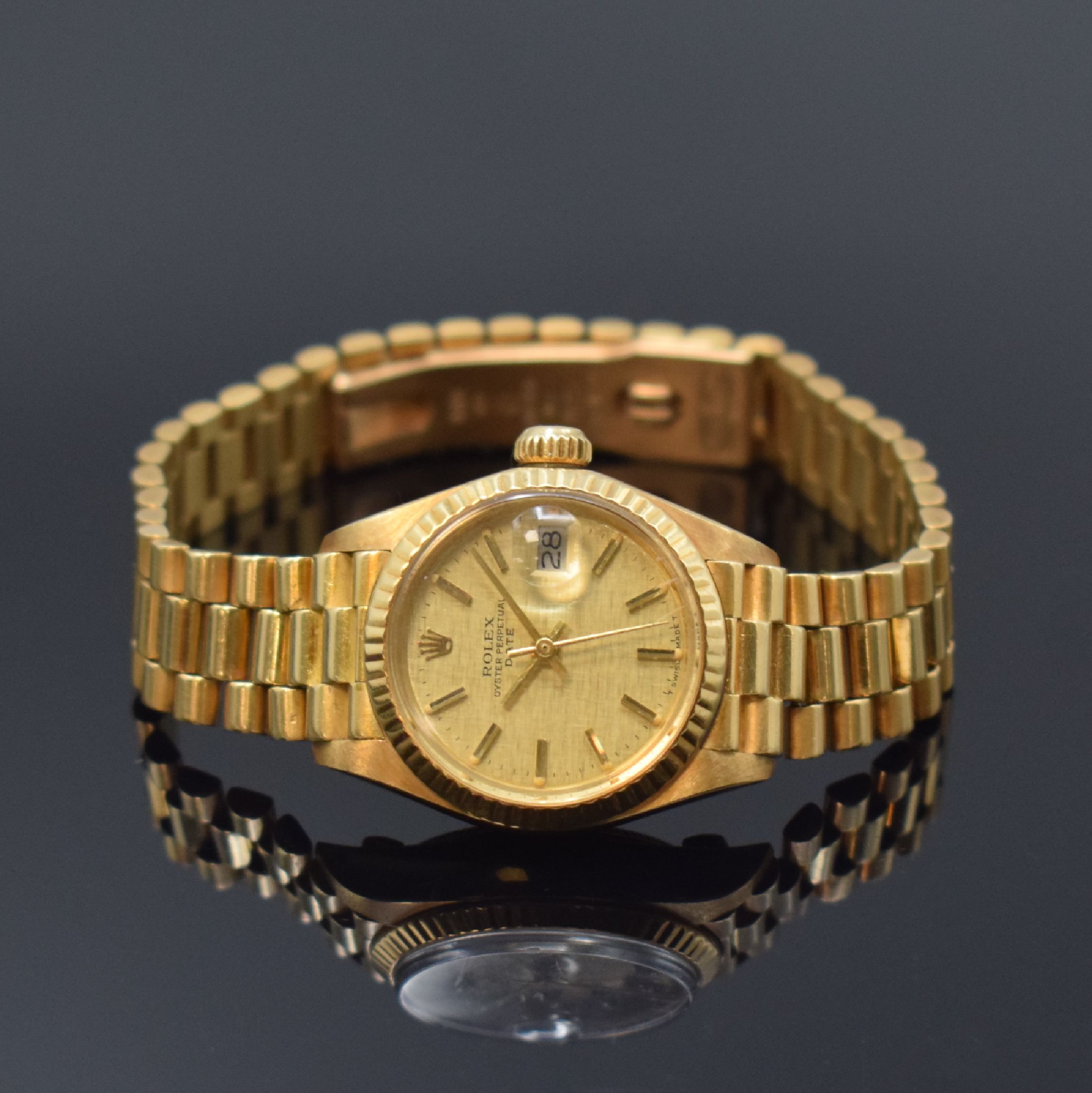 ROLEX Oyster Perpetual Datejust Damenarmbanduhr in GG 750/000 Referenz 6917, Schweiz um 1978, Automatik, Boden und Krone verschr., ab Herst. ...
