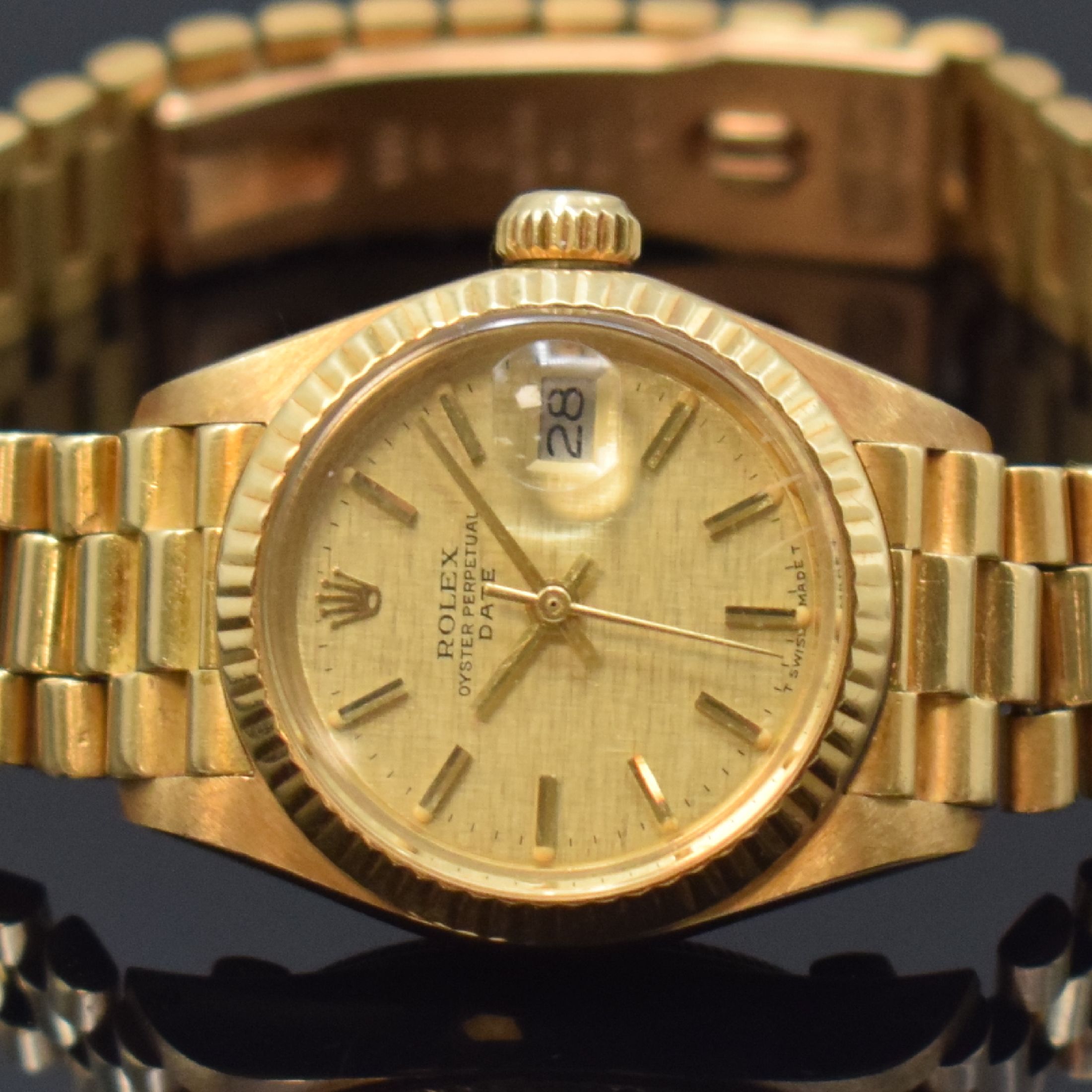 Detail a: ROLEX Oyster Perpetual Datejust Damenarmbanduhr in GG 750/000 Referenz 6917, Schweiz um 1978, Automatik, Boden und Krone verschr., ab Herst. ...