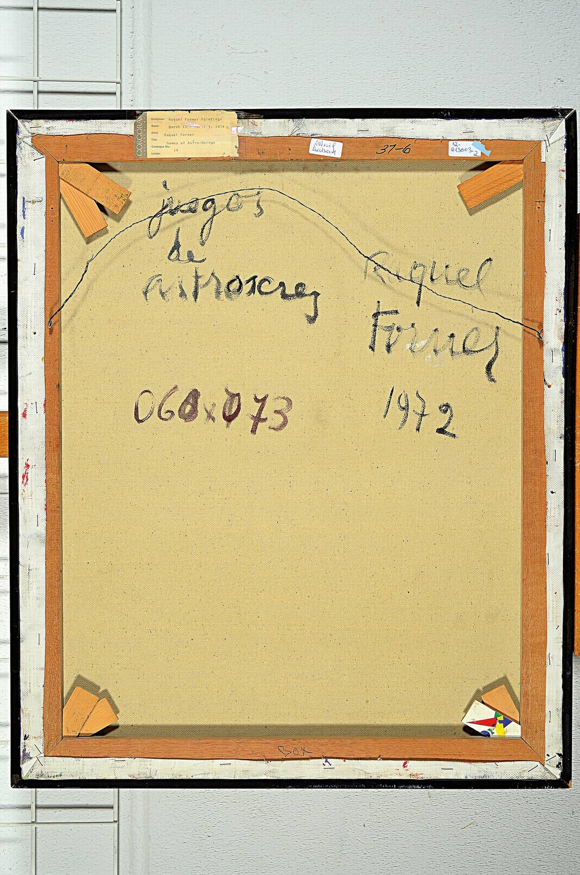 Detail b: Raquel Forner, 1902 Buenos Aires - 1988, rückseitig betitelt: "Juegos de astroseres", Öl/Lwd, signiert und dat. 1972, ca. 73 x 60 cm, ...