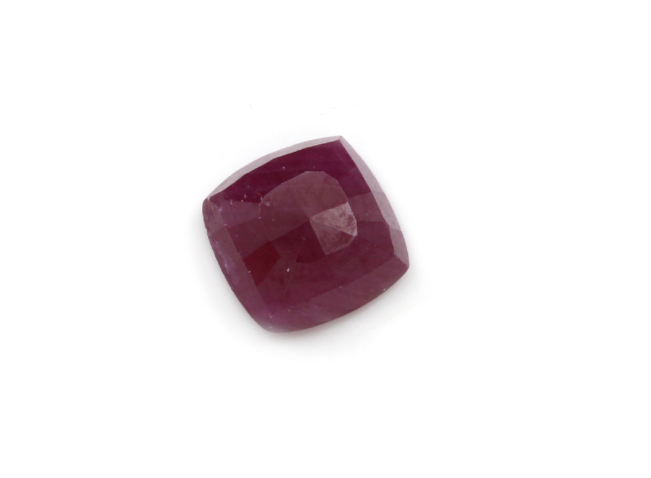 Detail a: Loser nat. Rubin im Kissenschliff 2.59 ct, purplish Red, 8.05 x 8.04 x 3.47 mm, unbeh., Gem consult Report 06/22