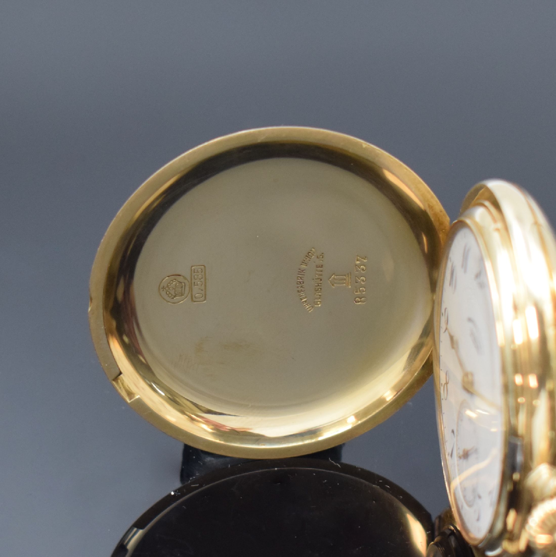 Detail a: UHRENFABRIK UNION Glashütte Herrensavonette in GG 585/000, Deutschland um 1920, glattes 3-Deckel Goldgeh., 2-tlg. Emailzifferbl. m. Breguetzahlen, ...