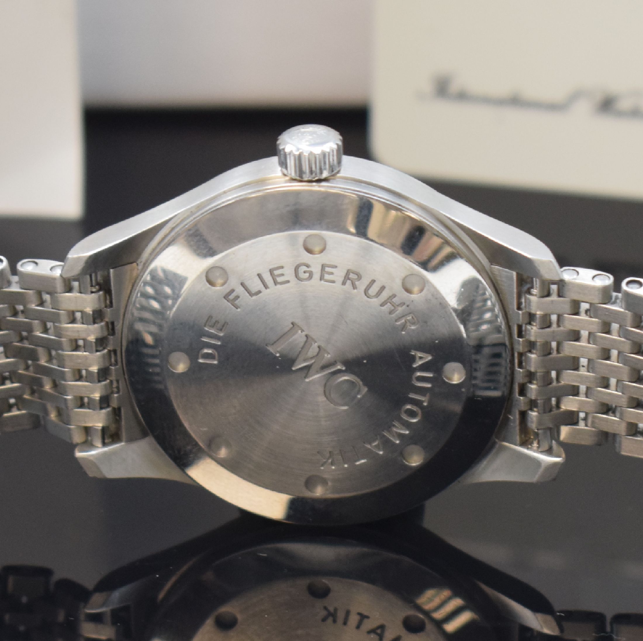 Detail d: IWC Herrenarmbanduhr "Die Fliegeruhr" Mark XV Referenz 3253, Schweiz um 2000, Automatik, verschr. Edelstahlgeh. inkl. orig. Gliederband m. ...