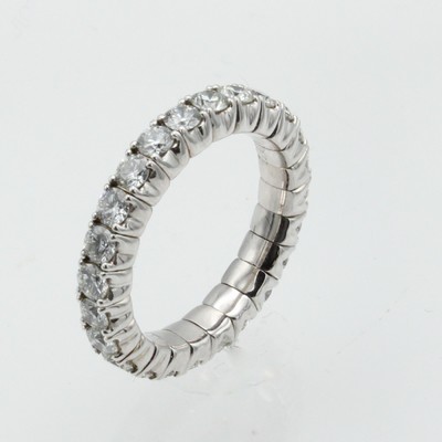 26687401a - Flexibler Ring mit Brillanten