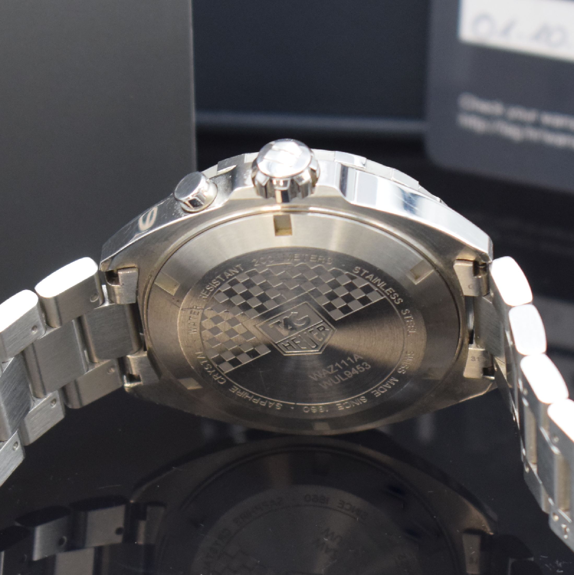 Detail d: TAG HEUER Formula 1 Alarm Herrenarmbanduhr mit Wecker und Großdatum Referenz WAZ111A, Schweiz um 2020, quarz, verschr. Edelstahlgeh., Gliederband m. ...