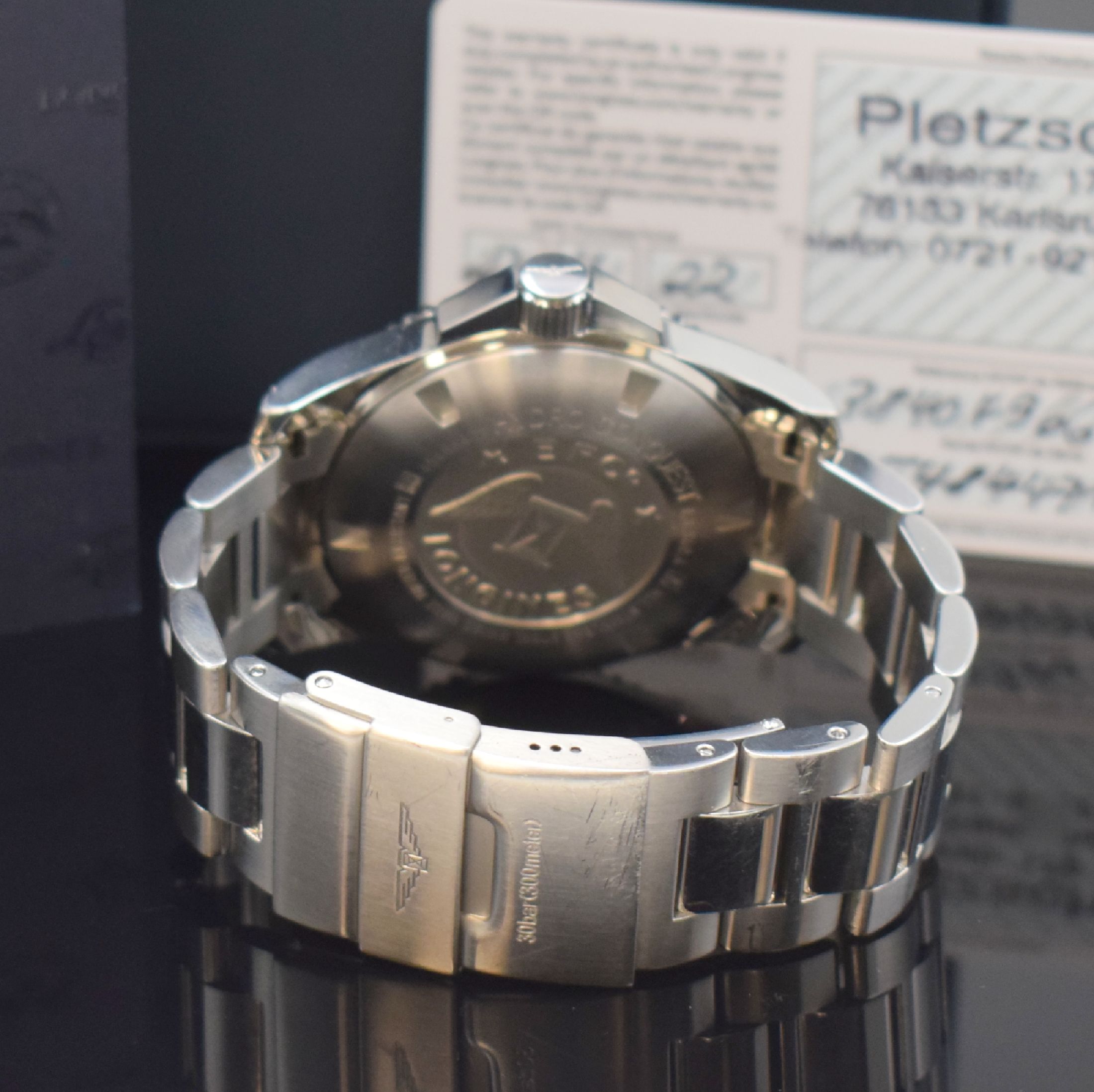 Detail b: LONGINES Hydro Conquest Herrenarmbanduhr Referenz L3.840.4, Schweiz verk. lt. beil. Pap. 04/2022, quarz, verschr. Edelstahlgeh. m. eins. drehb. ...