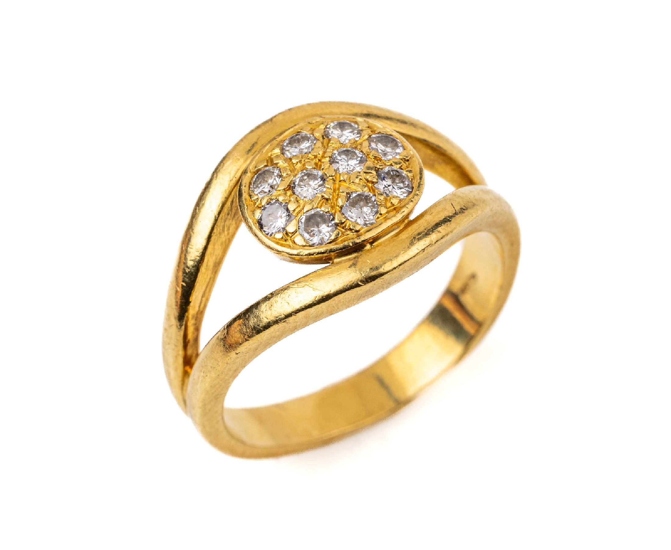 18 kt Gold Brillant-Ring, GG 750/000, 10 Brillanten zus. ca. 0.20 ct feines Weiß/vs,RW 54, ca. 6.4 g