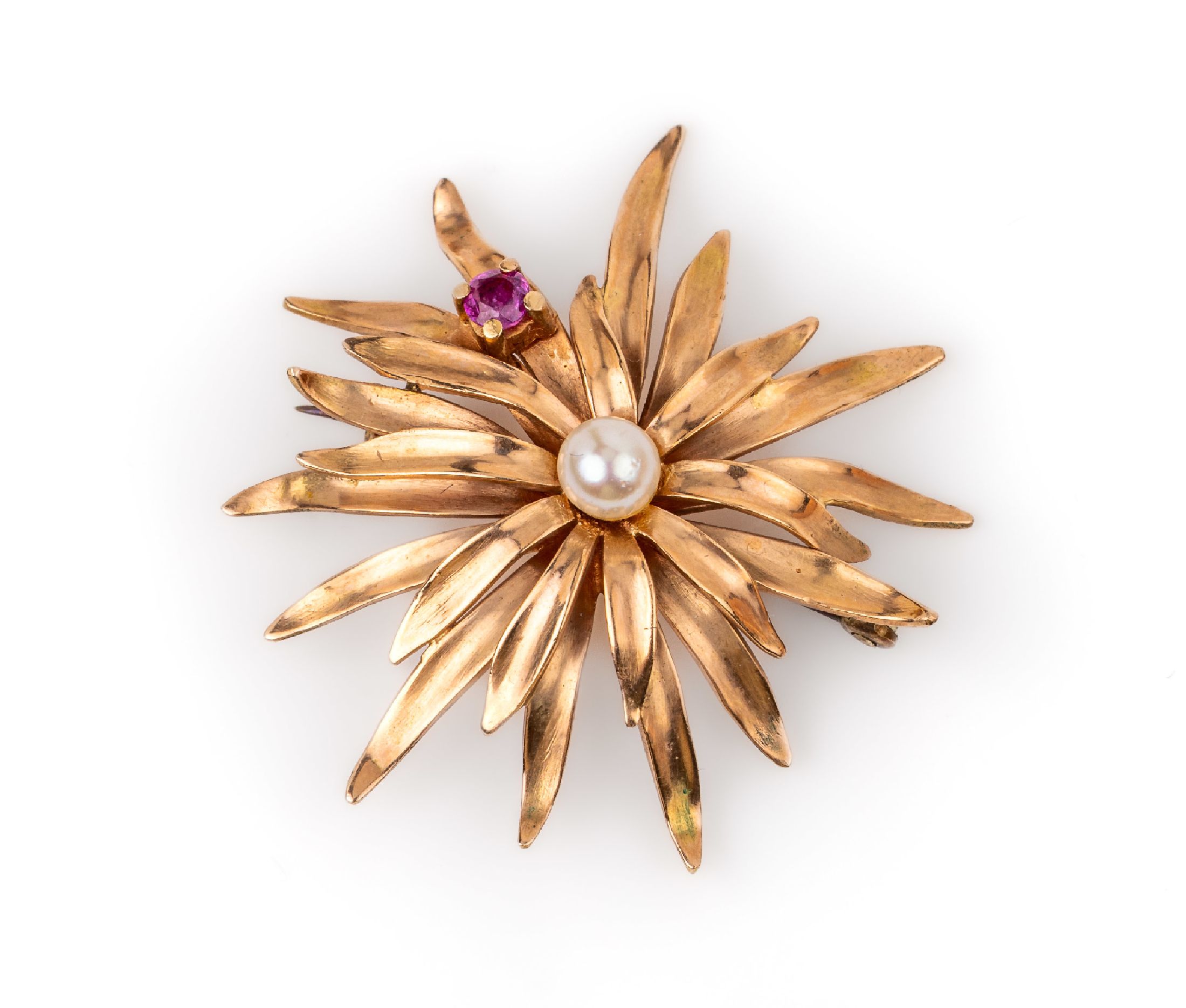 14 kt Gold Brosche "Blume", RG 585/000, Zuchtperle, kl. Farbstein, Blütenform, ca. 6.8 g, D ca. 3.5 cm