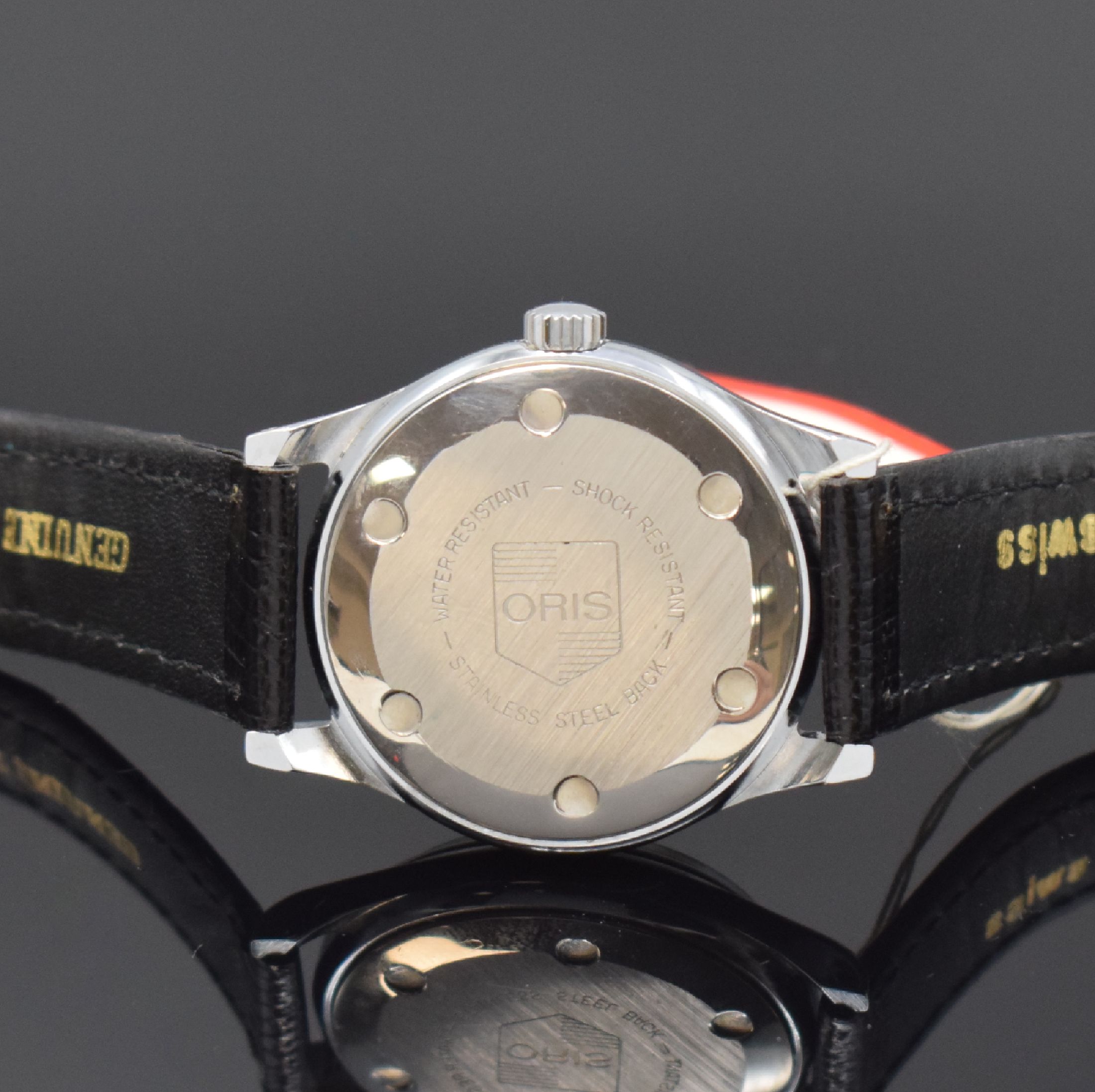 Detail c: ORIS Armbanduhr mit Zeigerdatum, Schweiz um 1996, Handaufzug, Edelstahlboden verschr., schwarzes Kontrastzifferbl., Leuchtzahlen, Anz. v. Std., Min., ...