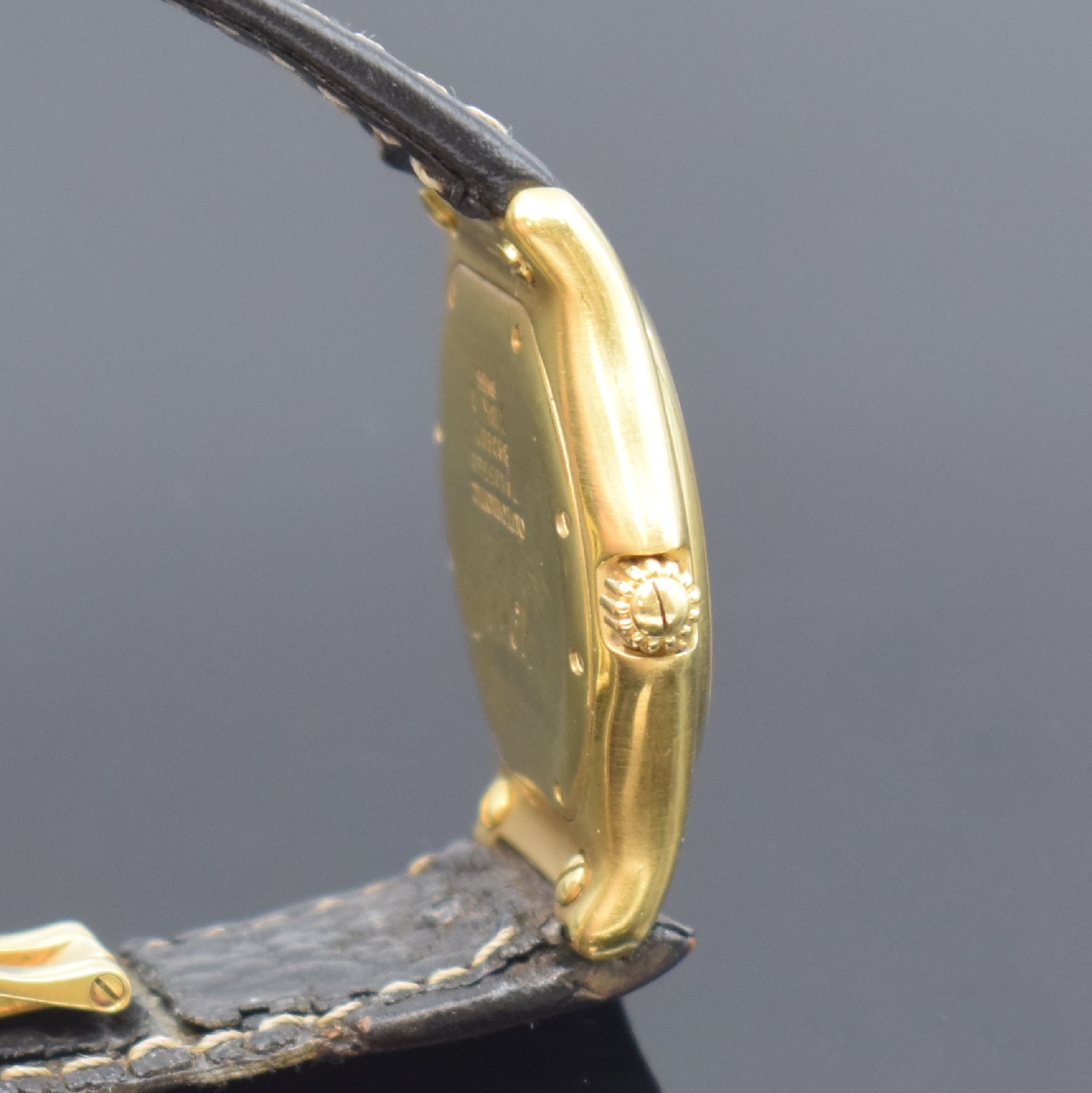 Detail c: EBEL 1911 Armbanduhr in GG 750/000 Referenz 893902, Automatik, massives Goldgeh. inkl. orig. Lederband (zu ers.) m. orig. GG 750/000 Faltschl., Boden ...