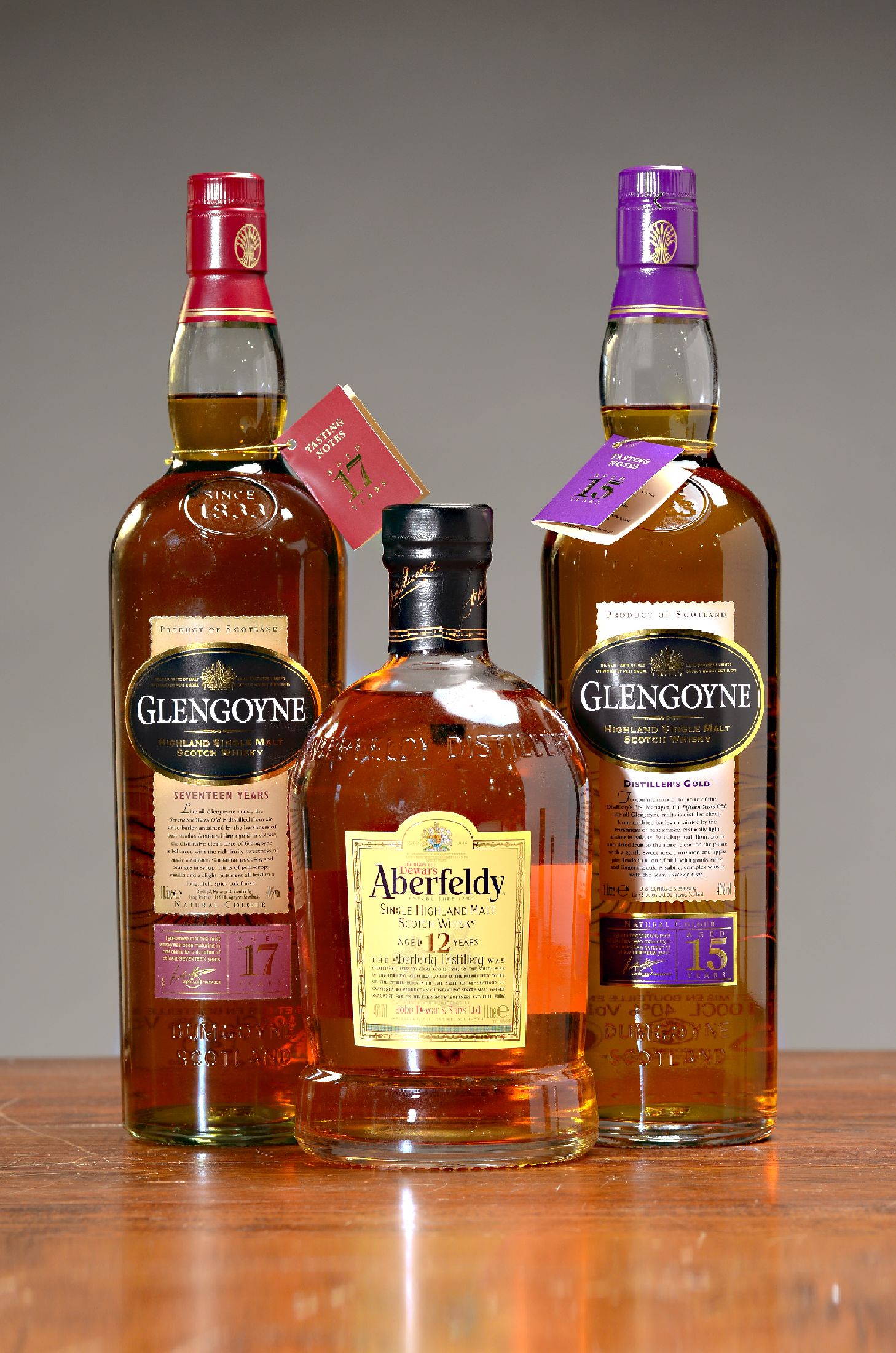 3 Flaschen schottische single malt Whiskys, 1x Distillers Gold Glengoyne 15 Jahre, 1x Glengoyne 17 Jahre alt, je 1 Liter, 1x Aberfeldy, 1 Liter, 40% ...