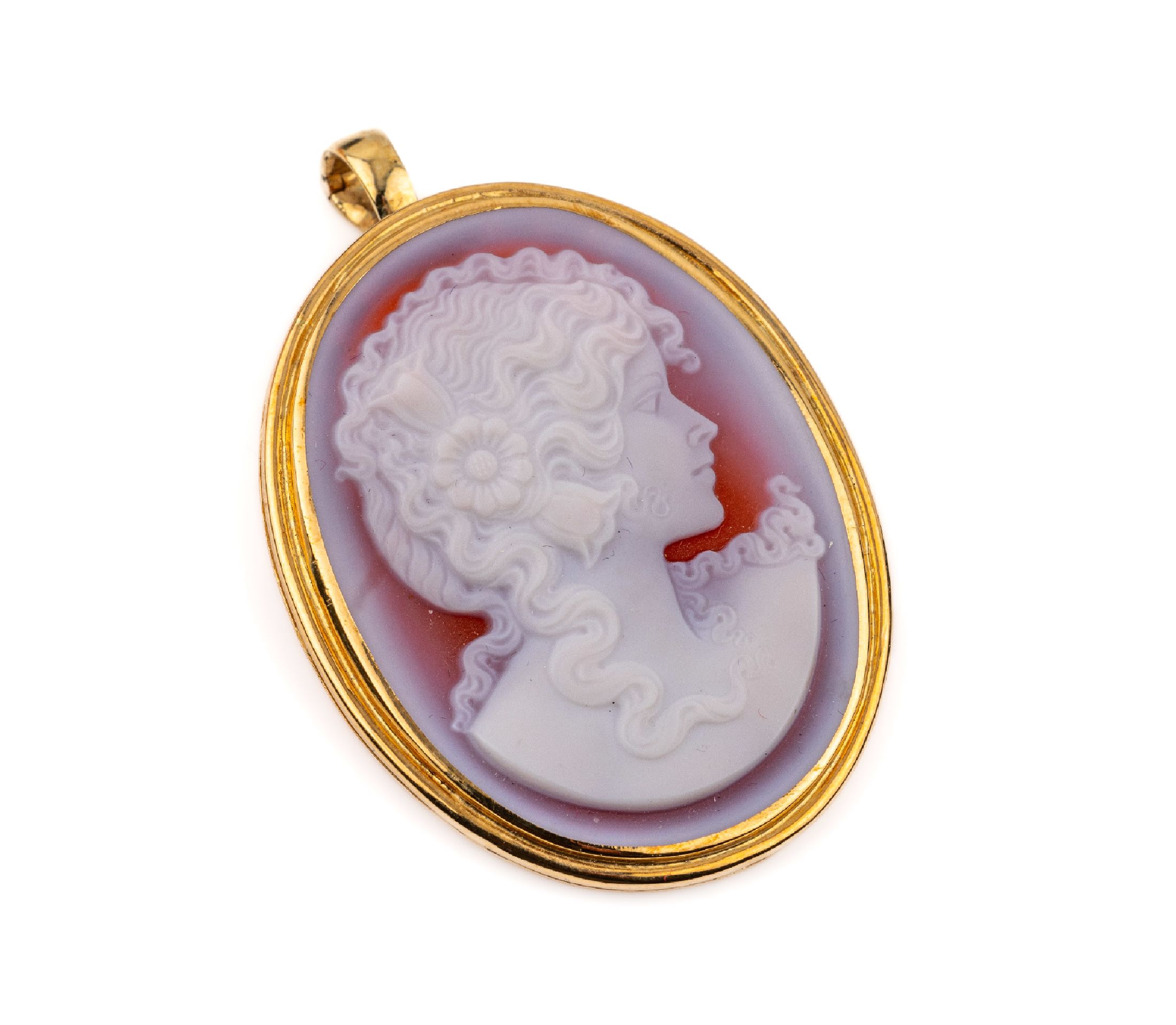 18 kt Gold Kamee-Anhänger, GG 750/000, Lagensteinkamee mit Darstellung einer jungen Dame im Profil, ca. 4.4 x 3.5 cm, ca. 14.0 g, auch als Brosche ...