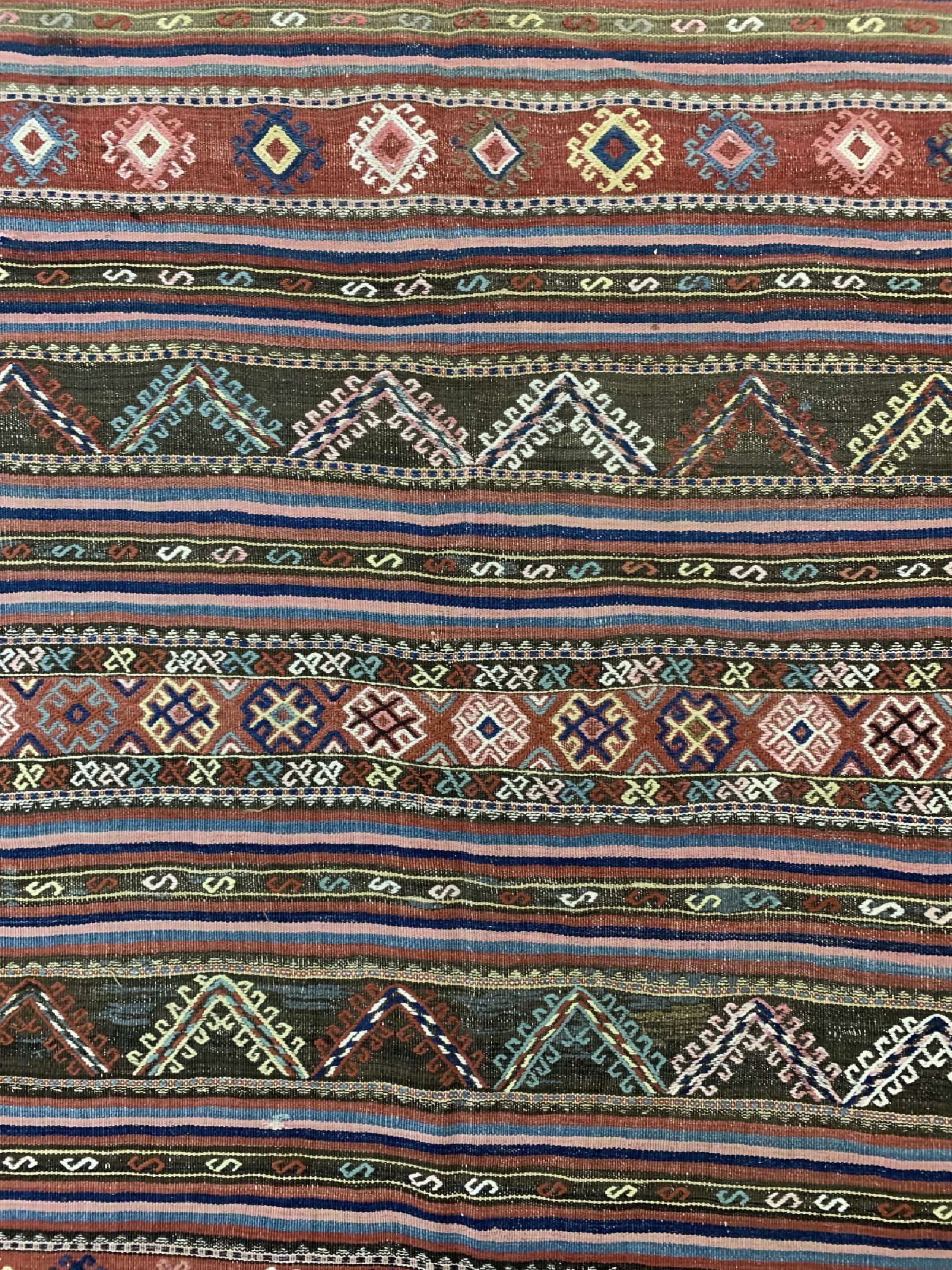 Detail a: Kurdi Sumakh antik, Türkei, datiert 1334(1913), Wolle auf Wolle, ca. 420 x 204 cm,EHZ: 2