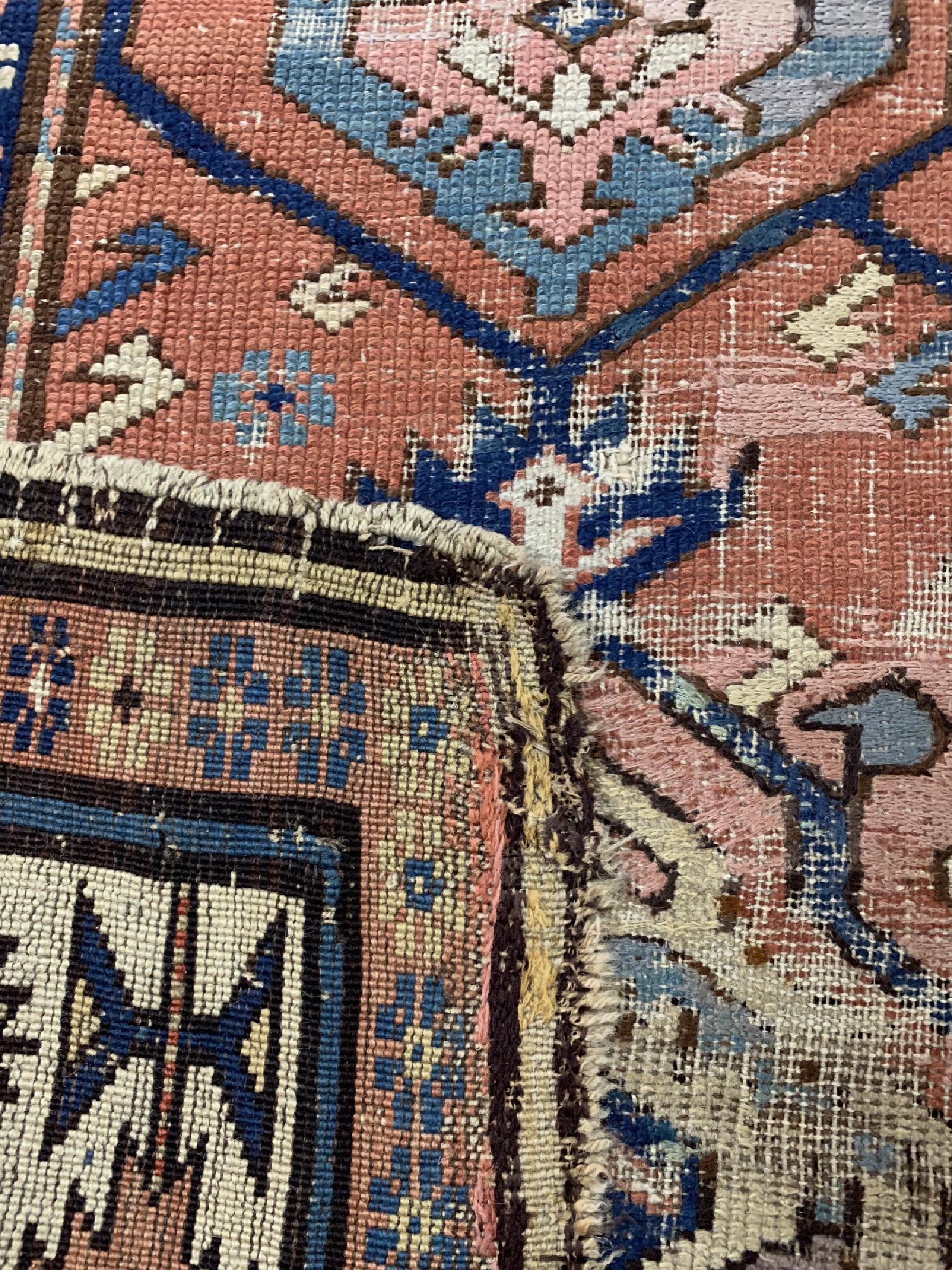 Detail d: Antiker Kazak, Kaukasus, um 1900, Wolle aufWolle, ca. 310 x 195 cm, EHZ: 4