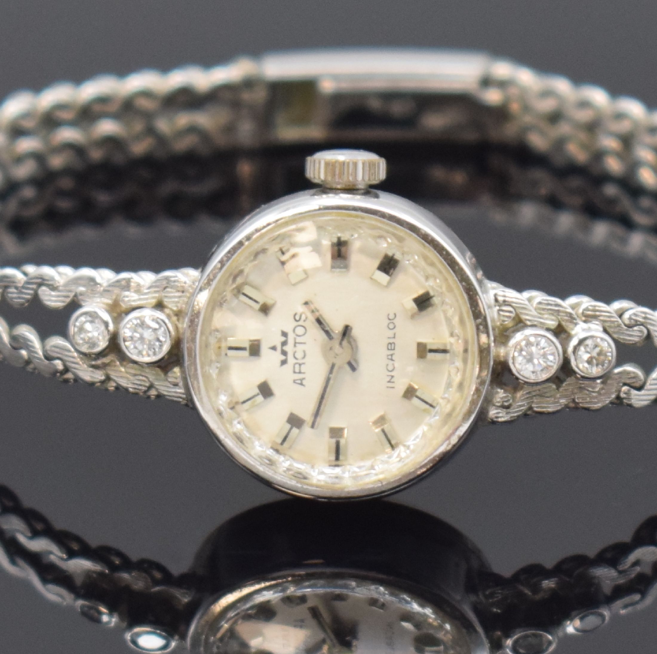 Detail a: Damen Schmuckuhr in WG 585/000 bezeichnet Arctos, Deutschland um 1970, auf quarz umgerüstet, Boden aufgedr., Band zum Geh. m. 4 Diamanten bes., Anz. ...
