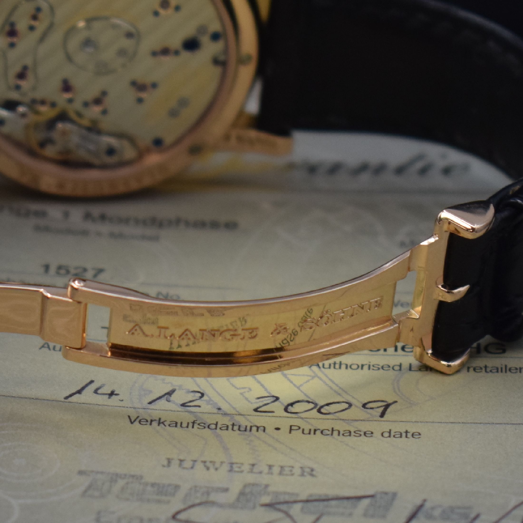 Detail e: A. LANGE & SÖHNE "Lange 1 Mondphase" feine Herrenarmbanduhr Referenz 109.032 in RoseG 750/000 mit original Box und Papieren, Deutschland ...