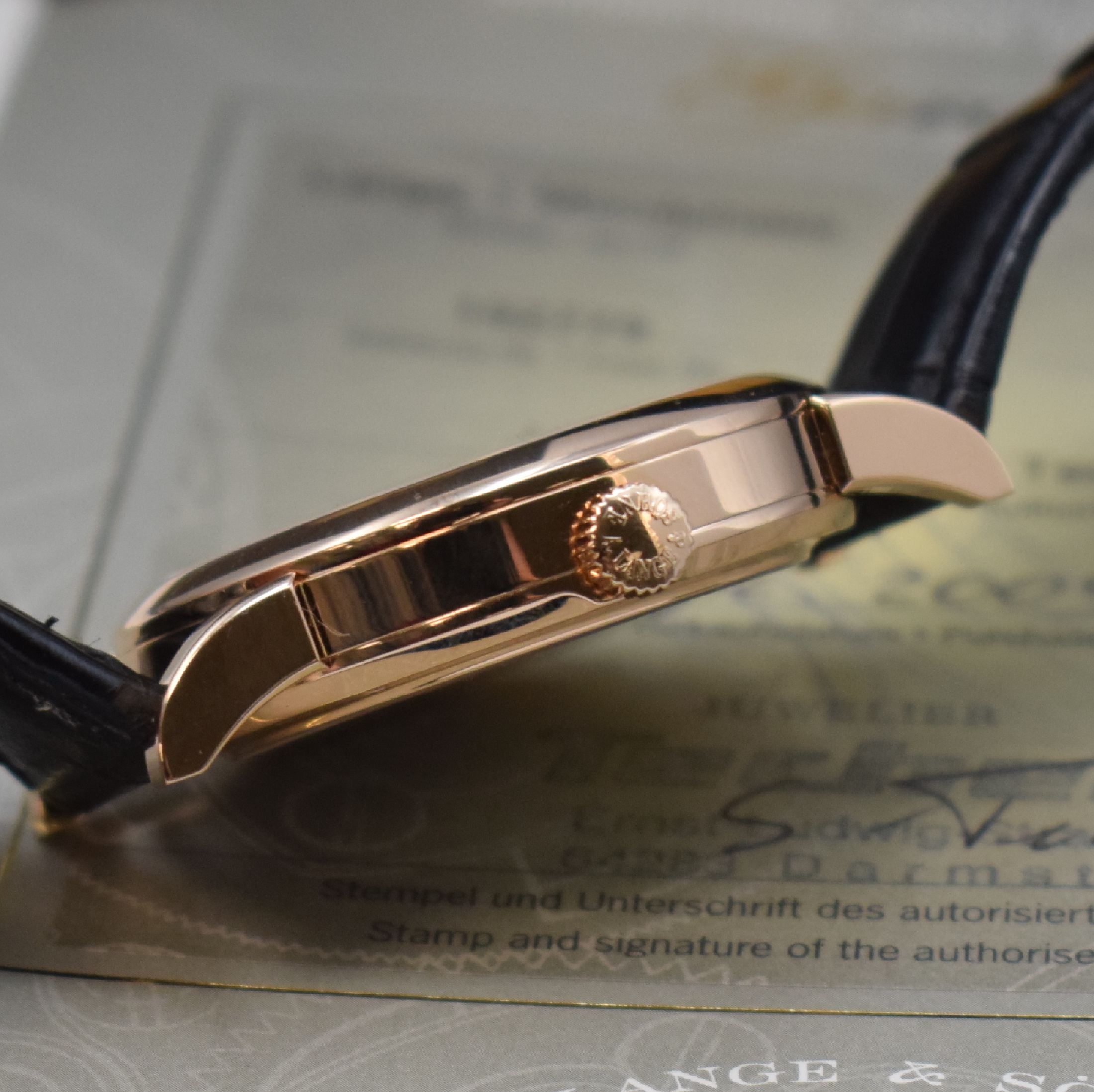 Detail f: A. LANGE & SÖHNE "Lange 1 Mondphase" feine Herrenarmbanduhr Referenz 109.032 in RoseG 750/000 mit original Box und Papieren, Deutschland ...