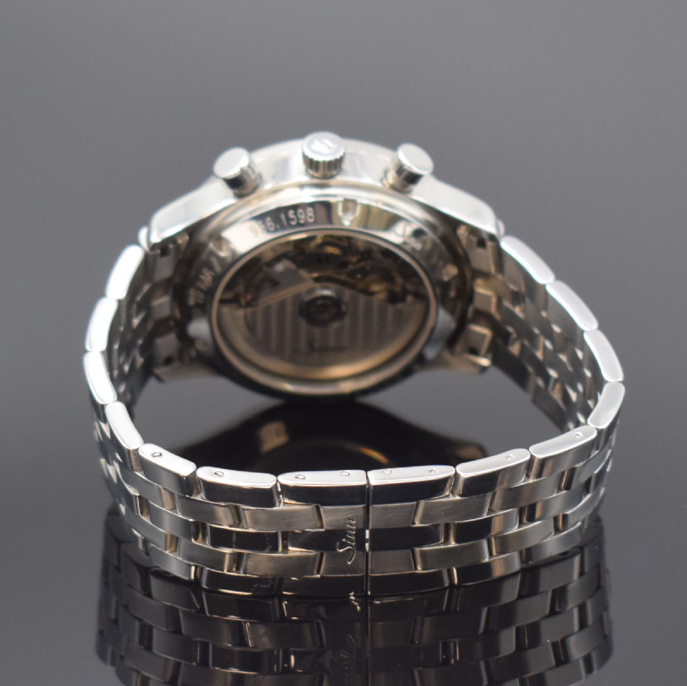 Detail b: SINN Armbandchronograph Referenz 956, Automatik, Deutschland 1990er Jahre, verschr. und beids. vergl. Edelstahlgeh. inkl. orig. Gliederband m. dopp. ...
