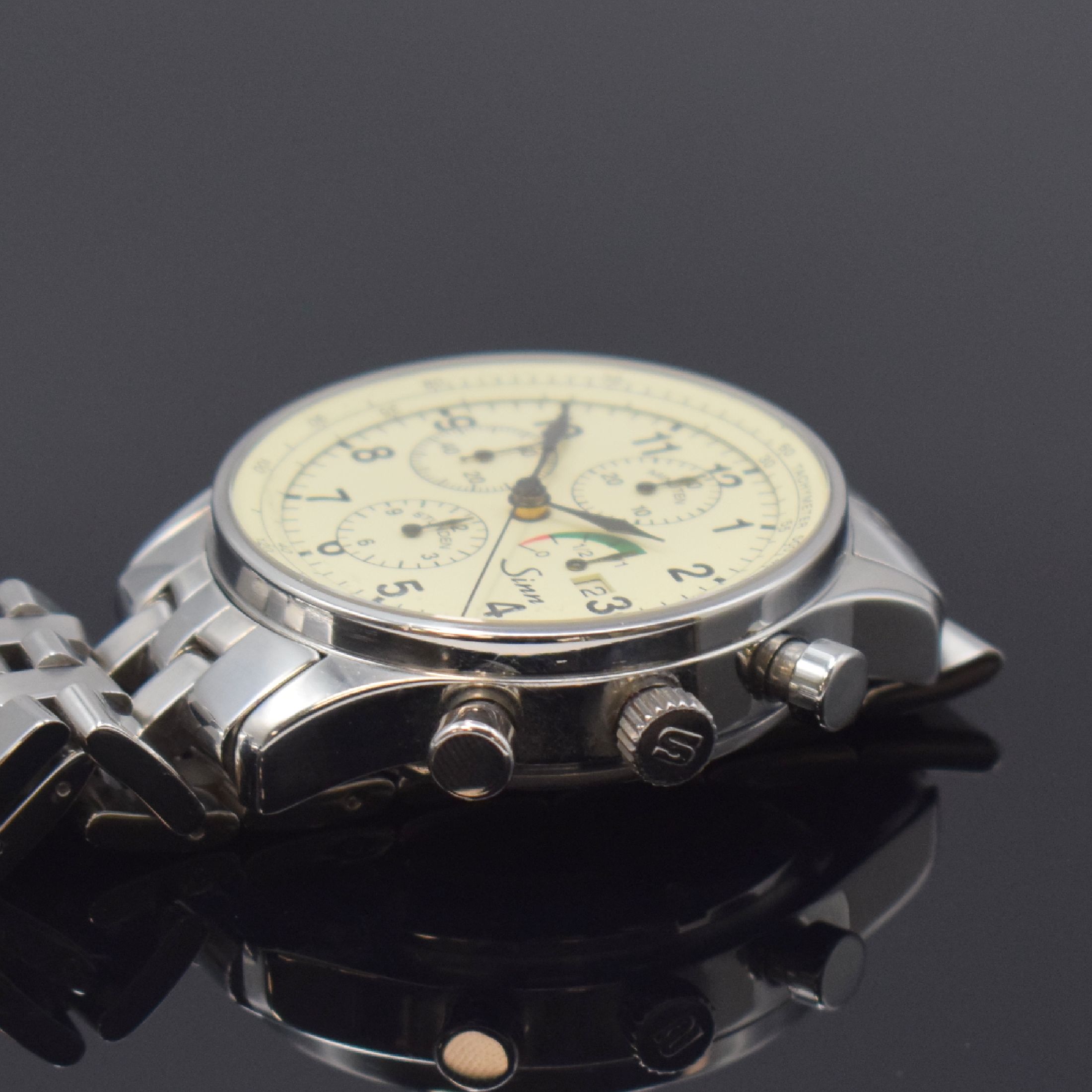 Detail c: SINN Armbandchronograph Referenz 956, Automatik, Deutschland 1990er Jahre, verschr. und beids. vergl. Edelstahlgeh. inkl. orig. Gliederband m. dopp. ...