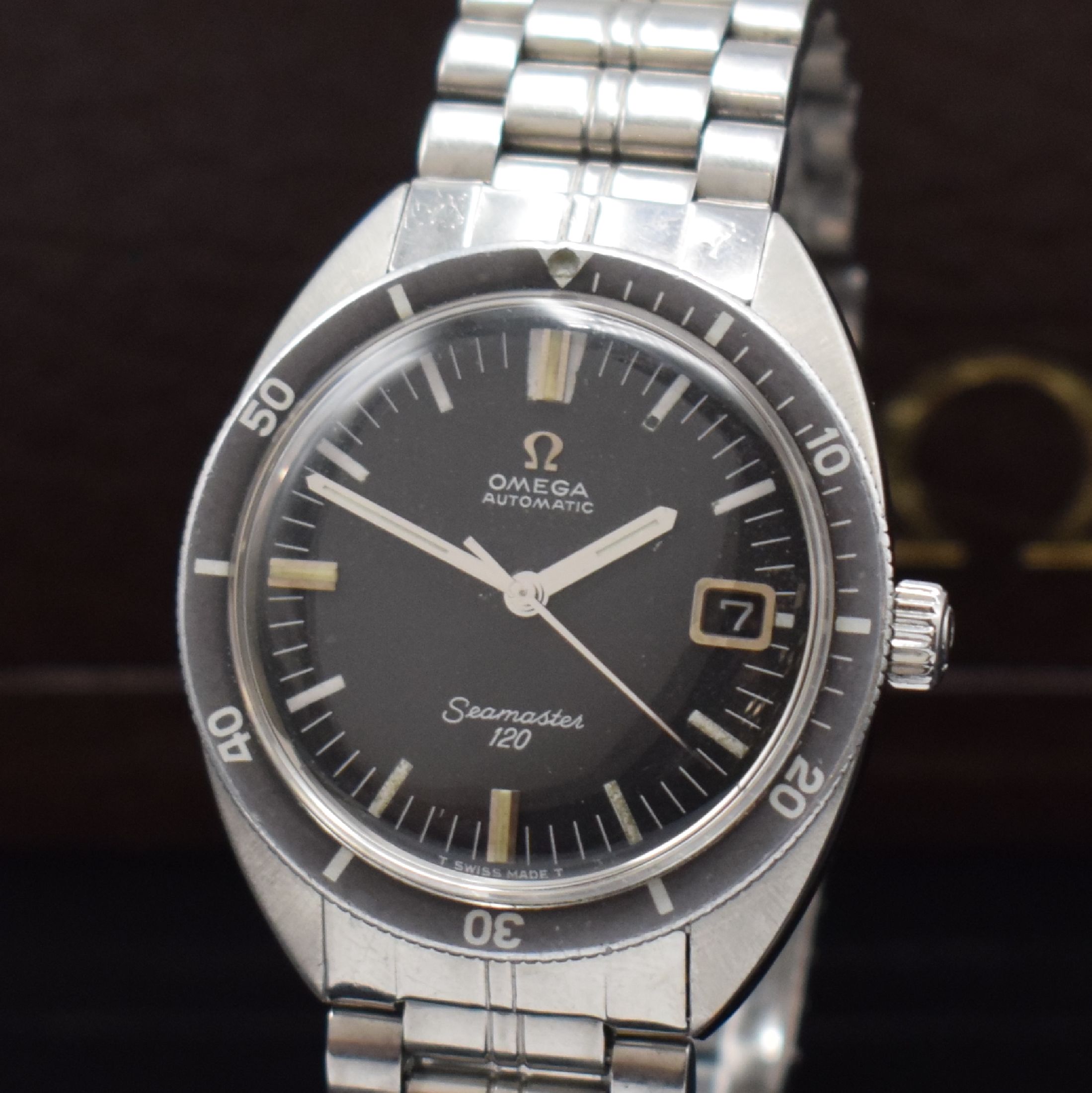 Detail a: OMEGA Seamaster 120 Herrenarmbanduhr in Stahl Referenz 166.027, Automatik, Schweiz um 1969, verschr. Boden m. Seepferdchenlogo, orig. Gliederband m. ...