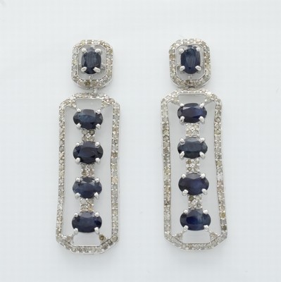 Image Paar Ohrgehänge mit Saphiren und Diamanten