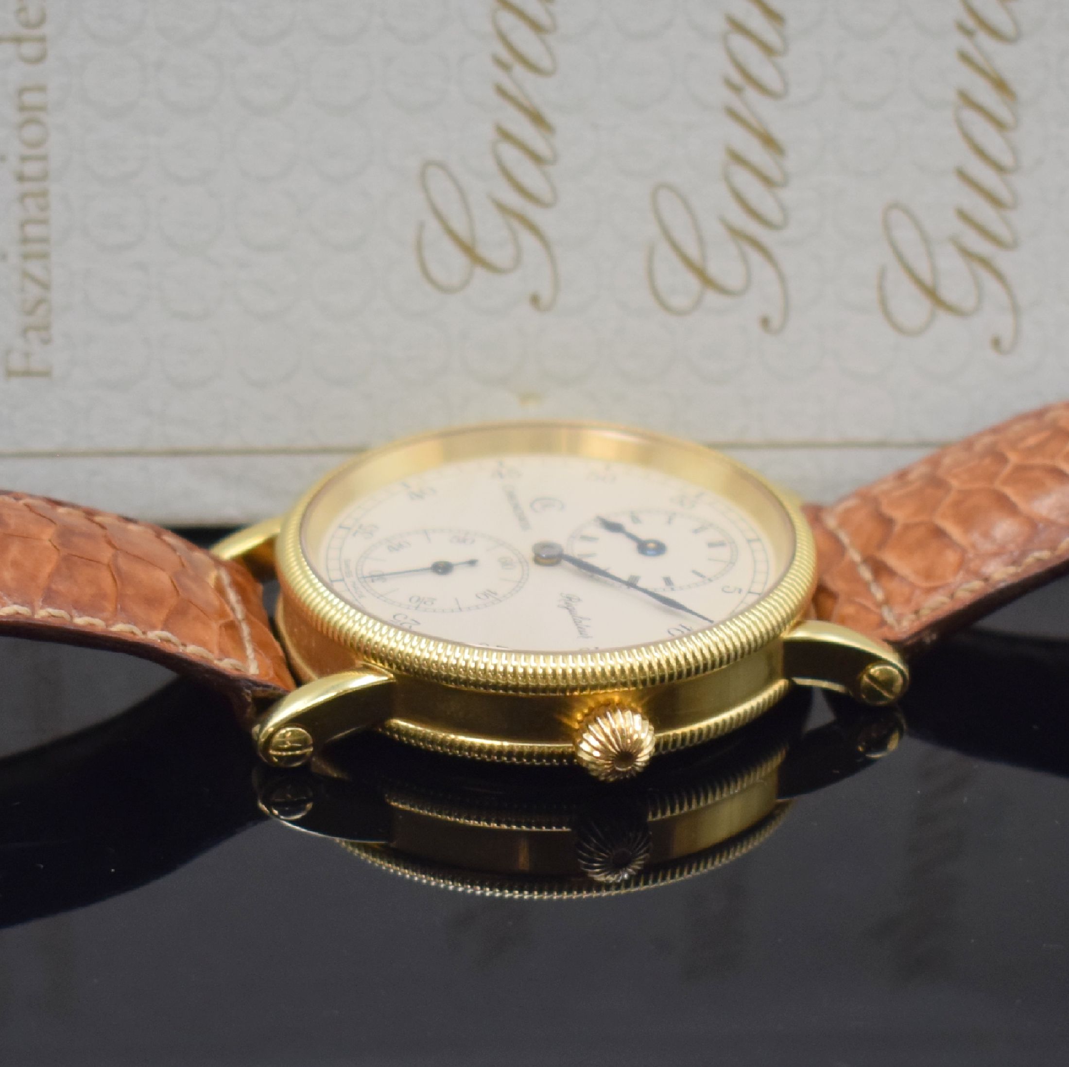 Detail c: CHRONOSWISS seltene Herrenarmbanduhr Regulateur Nr. 008 Referenz CH 6321, Handaufzug, Schweiz um 1987, massiv GG 750/000 inkl. orig. Lederband m. ...
