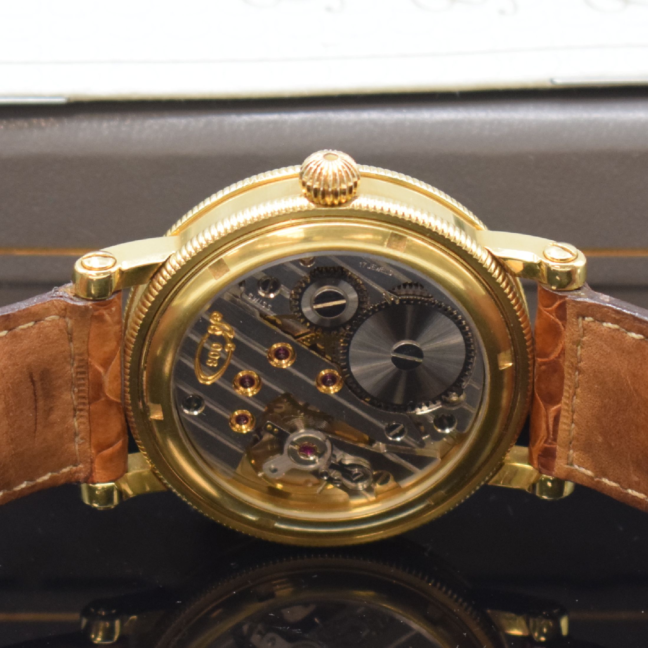 Detail e: CHRONOSWISS seltene Herrenarmbanduhr Regulateur Nr. 008 Referenz CH 6321, Handaufzug, Schweiz um 1987, massiv GG 750/000 inkl. orig. Lederband m. ...