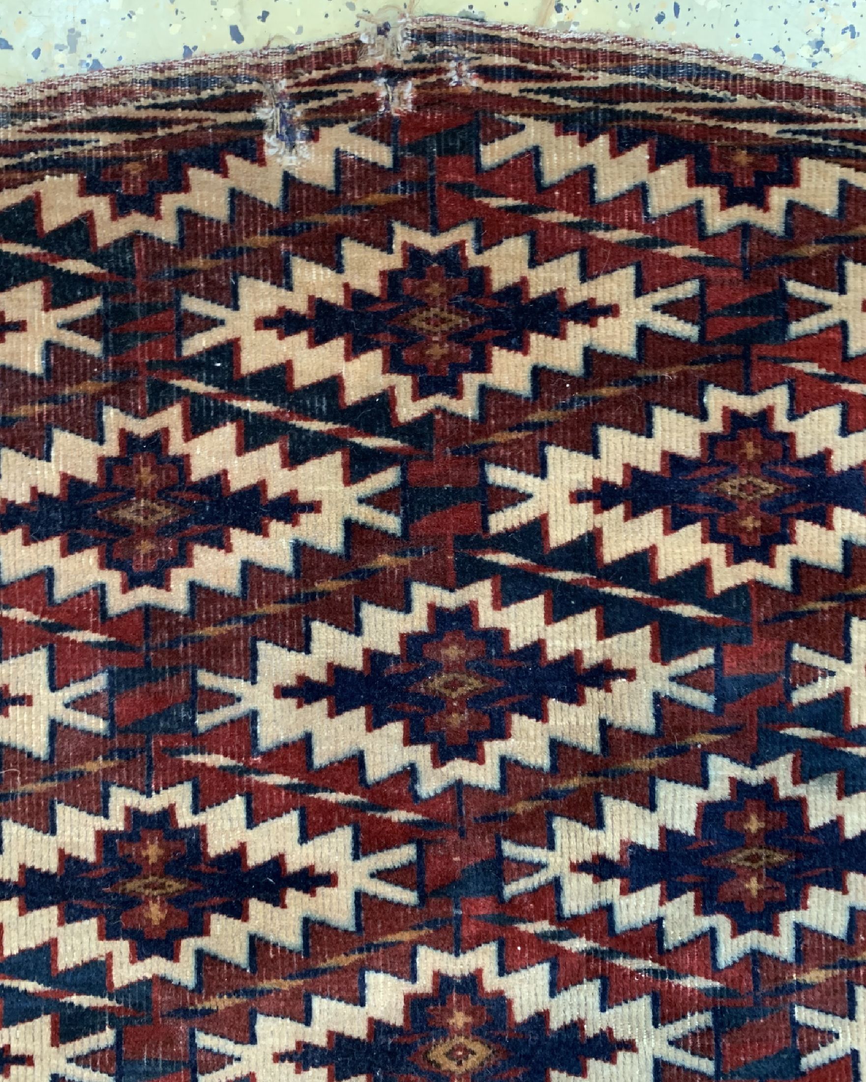 Detail c: Konvolut Asmalyk & Torba, Turkmenistan, 19.Jhd, Wolle auf Wolle, ca. 128 x 66 cm & ca. 83 x 35 cm, EHZ: 4