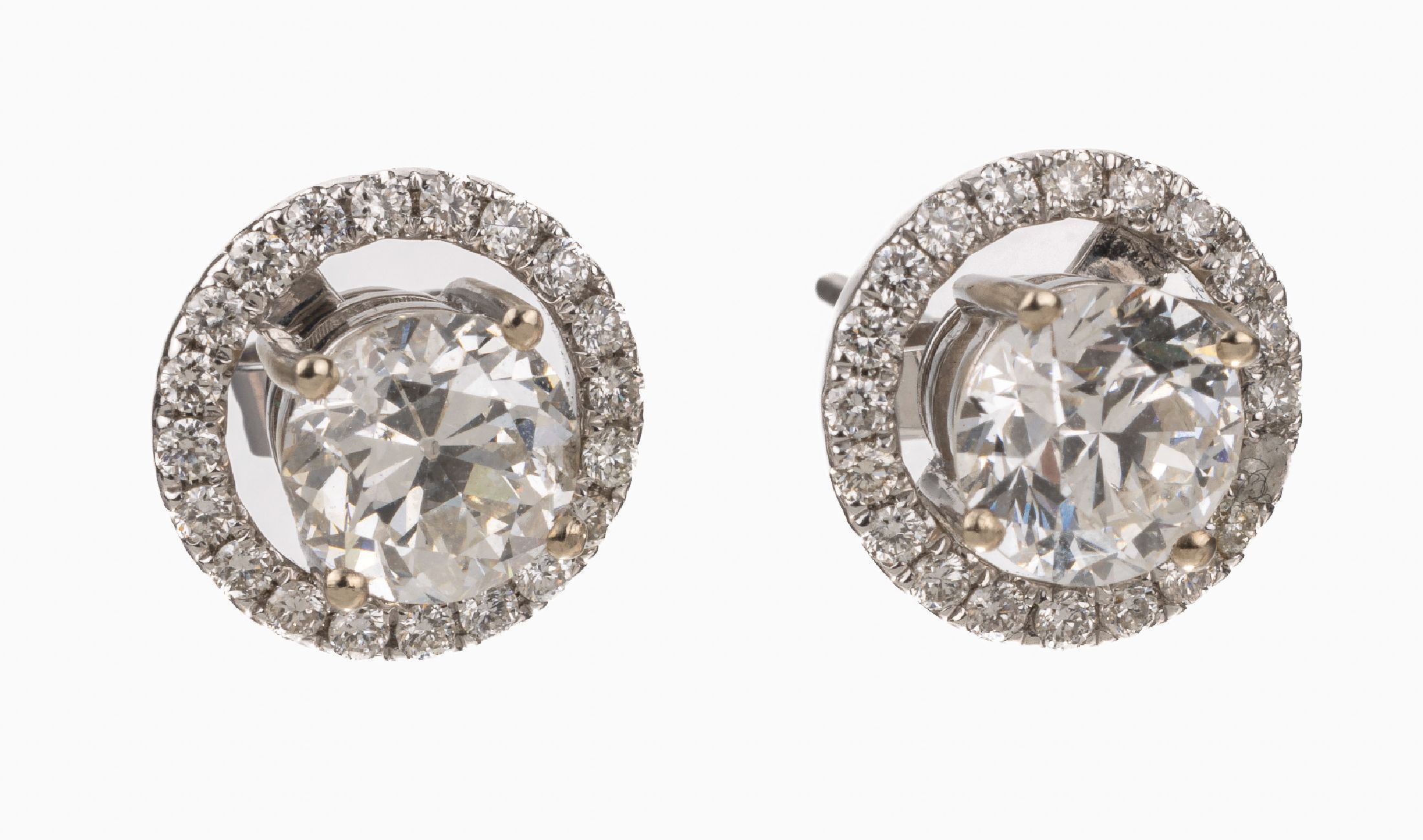 Paar 18 kt Gold Diamant-Ohrstecker, WG 750/000, 2 Altschliffdiamanten zus. ca. 1,50 ct Weiß/si, abnehmbare Kränze mit Brillanten zus. ca. 0.34 ct ...