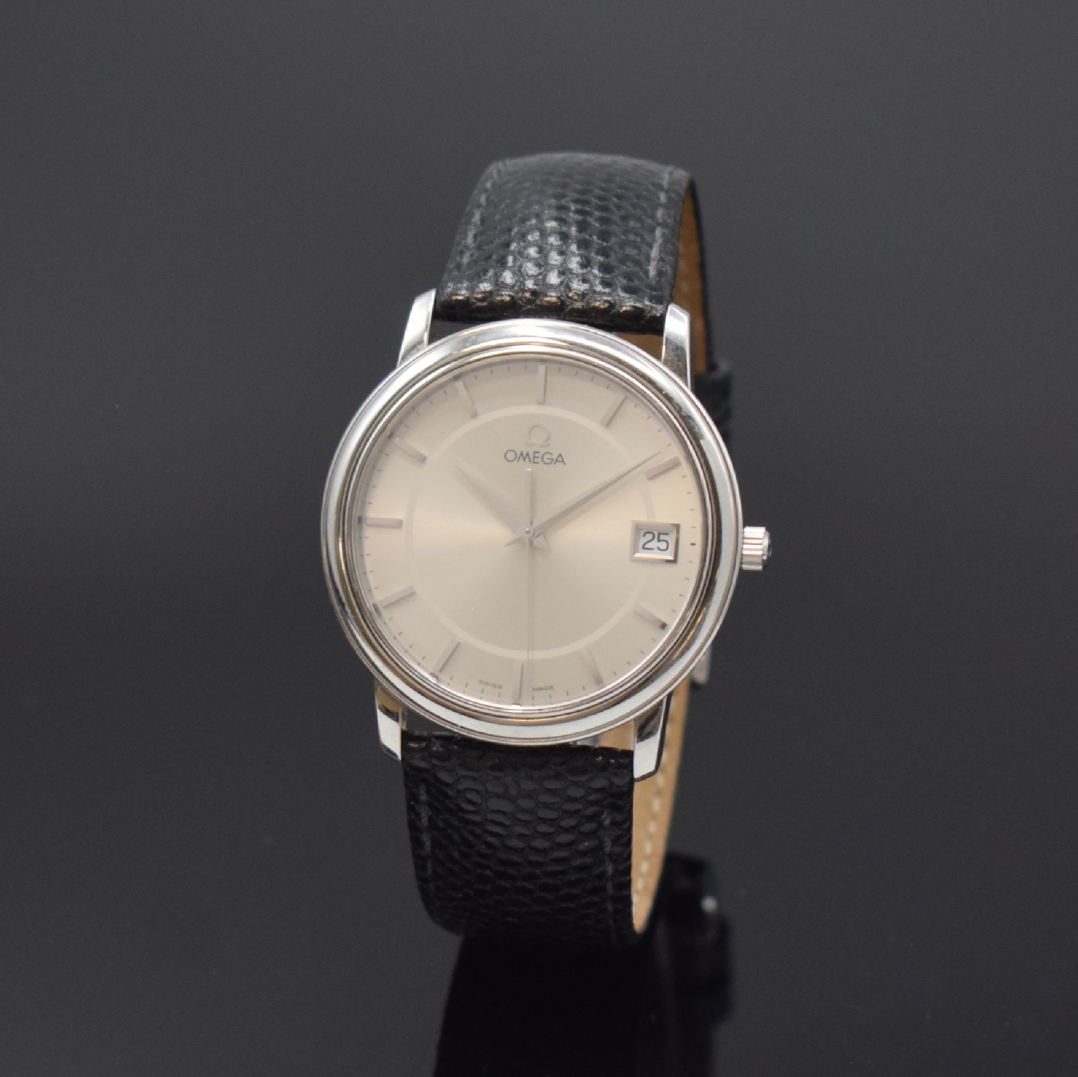 OMEGA Armbanduhr De Ville Referenz 196.1150, quarz, Schweiz um 2000, 3-teil. Edelstahlgeh. inkl. Lederband m. orig. Dornschl., Boden und Glasrand ...