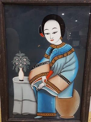 26690308i - 3 reverse glass paintings, China, around 1900, depictions young ladies with flower vases, each approx. 50x33cm, frame approx. 57x40cm